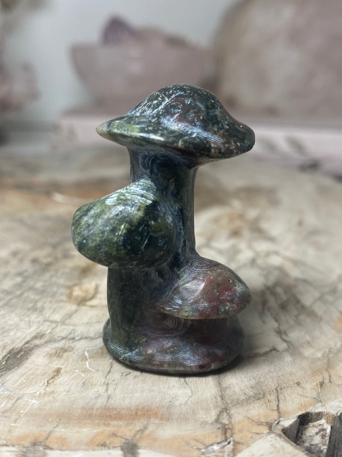 Small mushroom carving