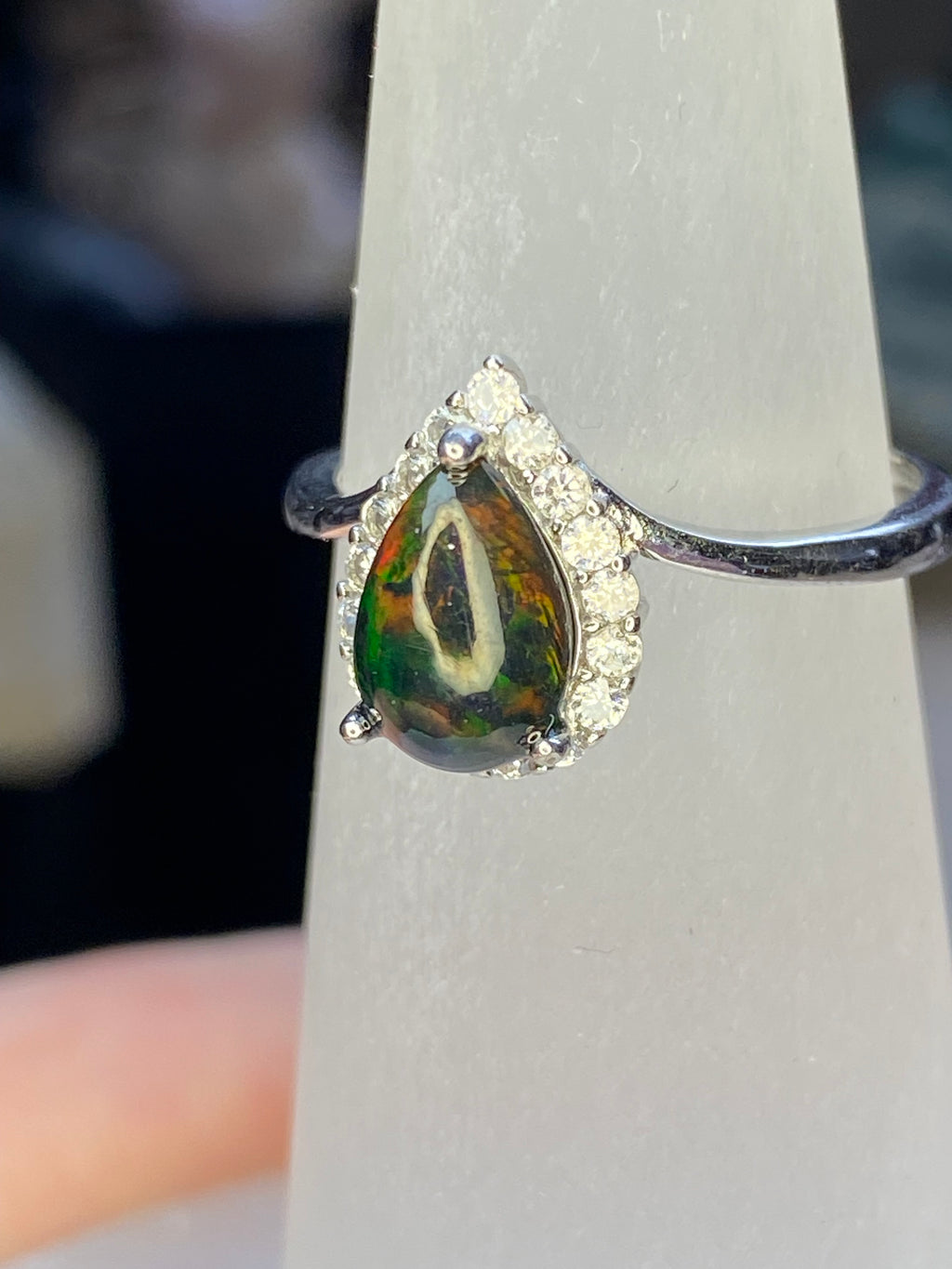 Australian Black opal silver ring ajustable dize