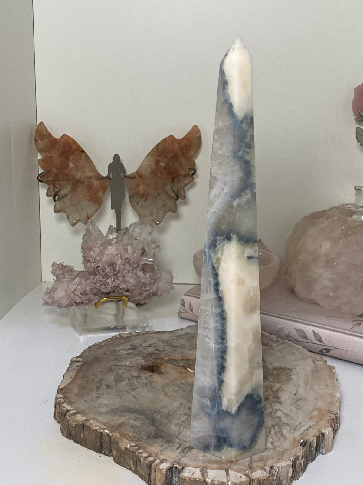 Natural  blue and white Fluorite Crystal tower