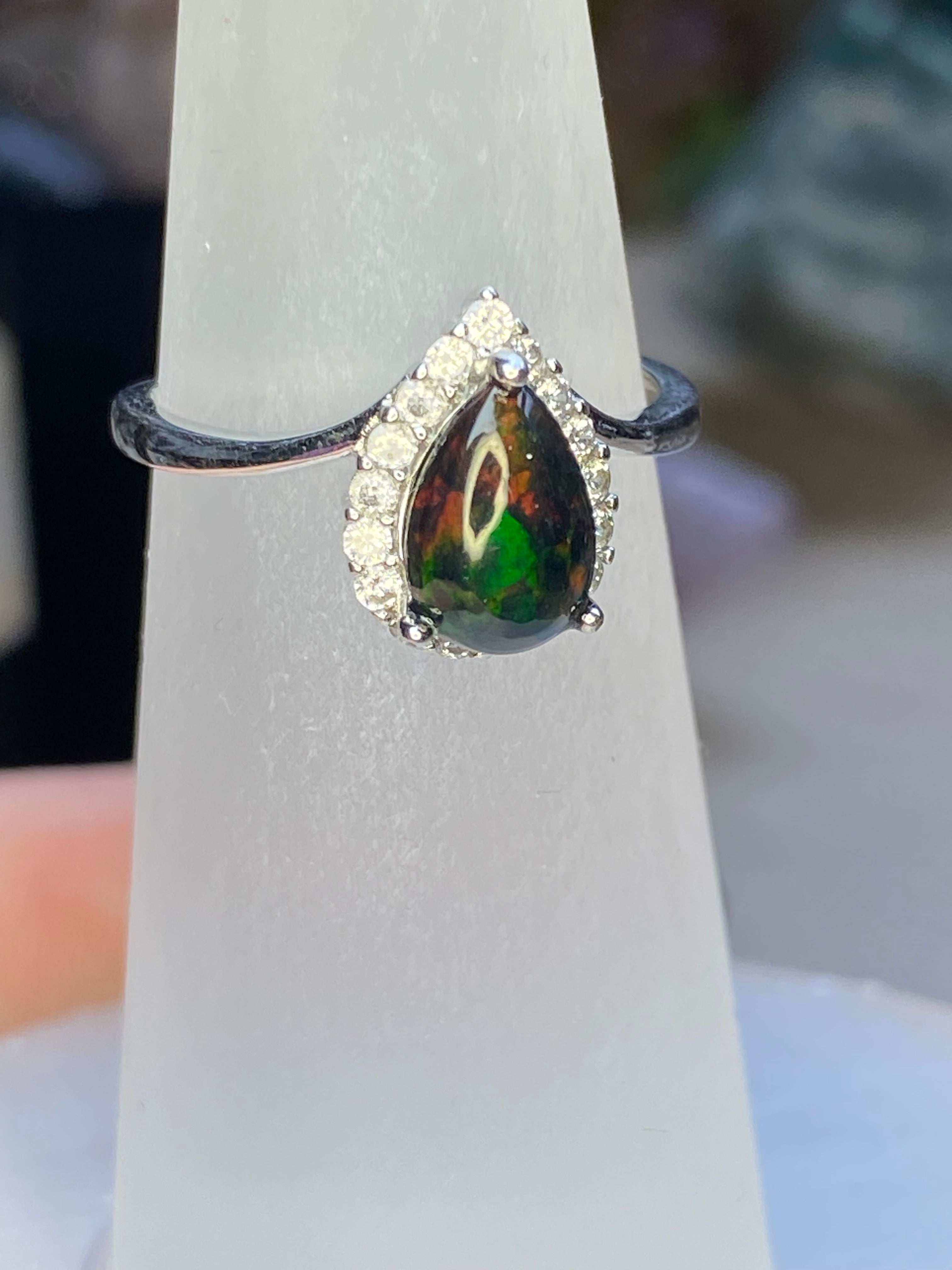 Australian Black opal silver ring ajustable dize