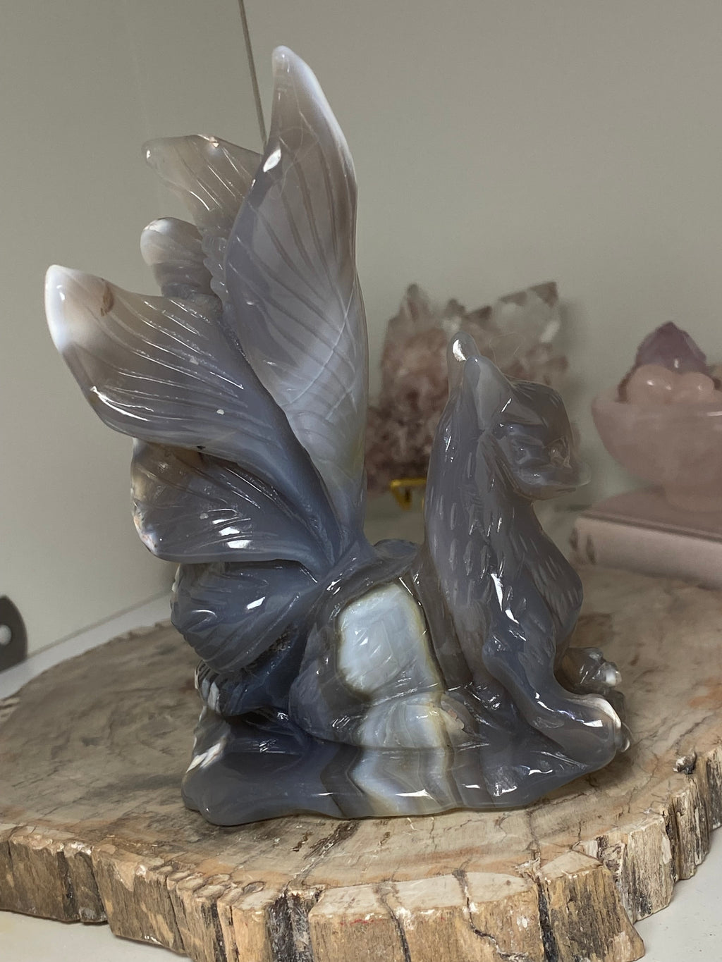 ORCA AGATE CRYSTAL NINE TAIL FOX
