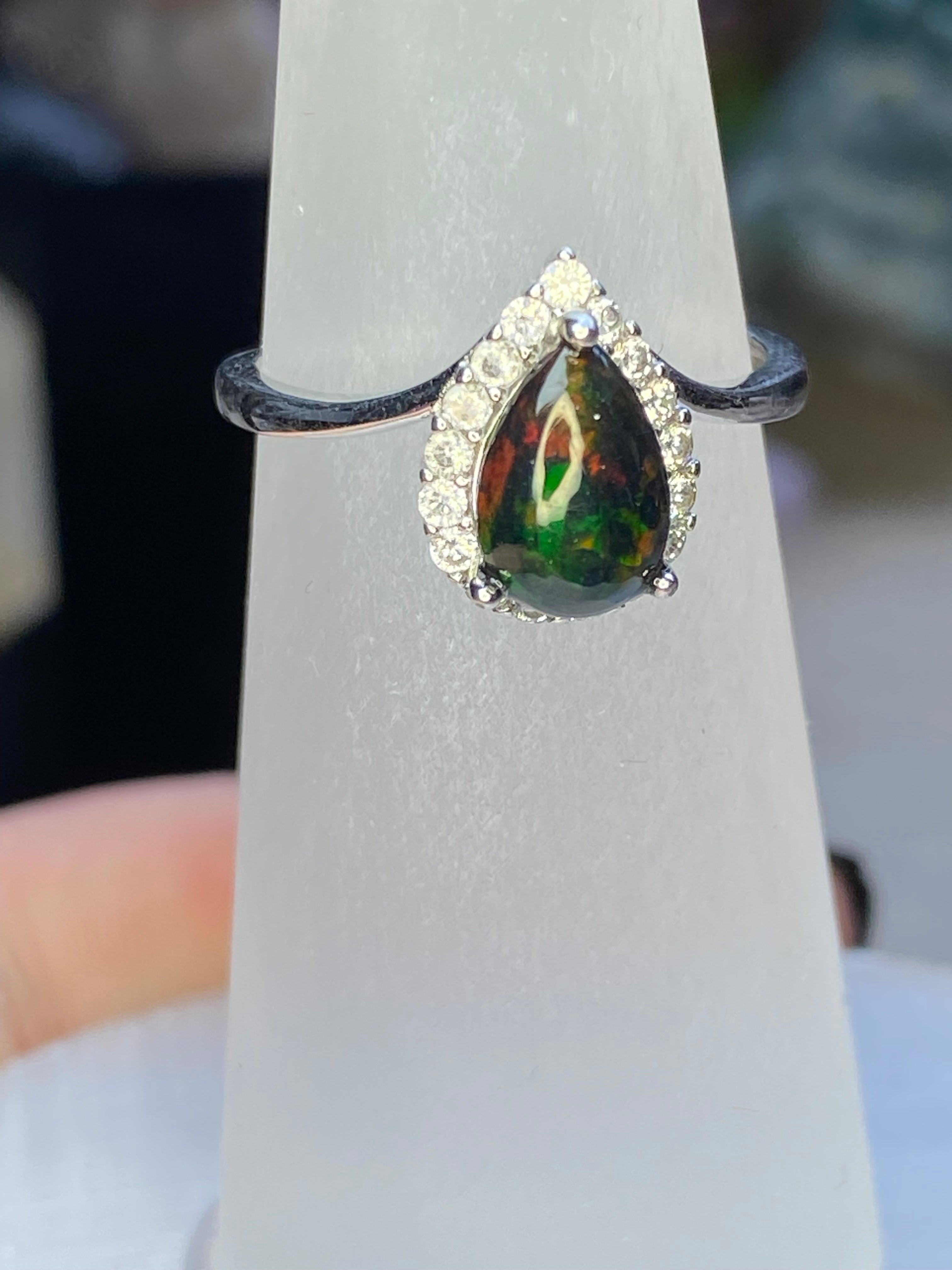 Australian Black opal silver ring ajustable dize