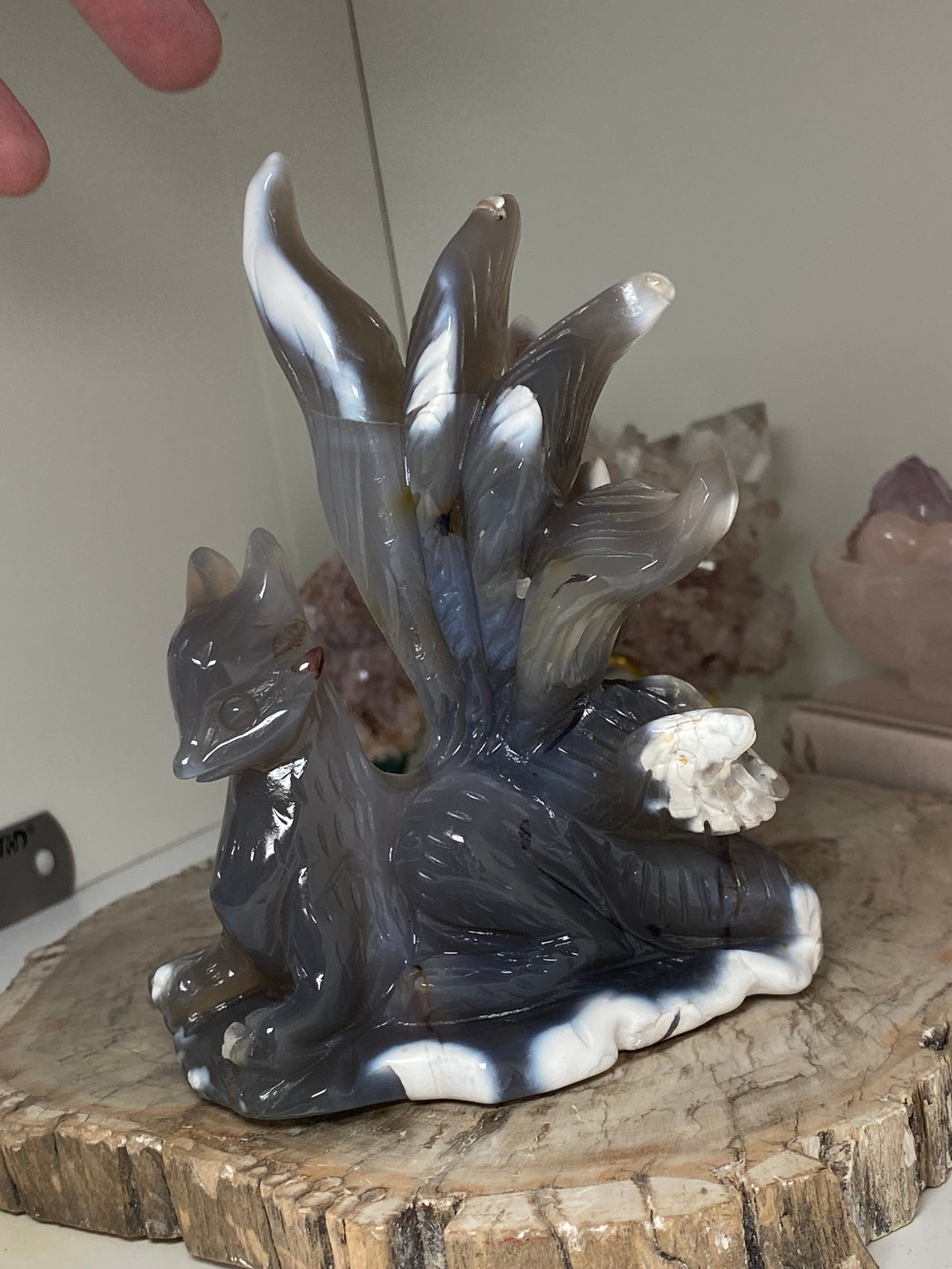 ORCA AGATE CRYSTAL NINE TAIL FOX
