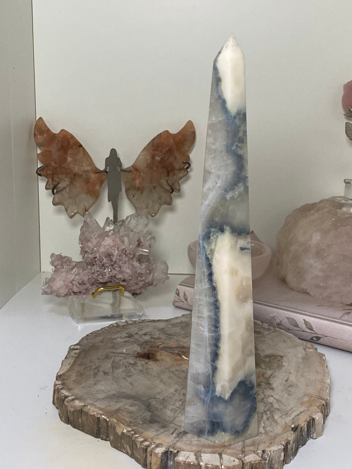 Natural  blue and white Fluorite Crystal tower
