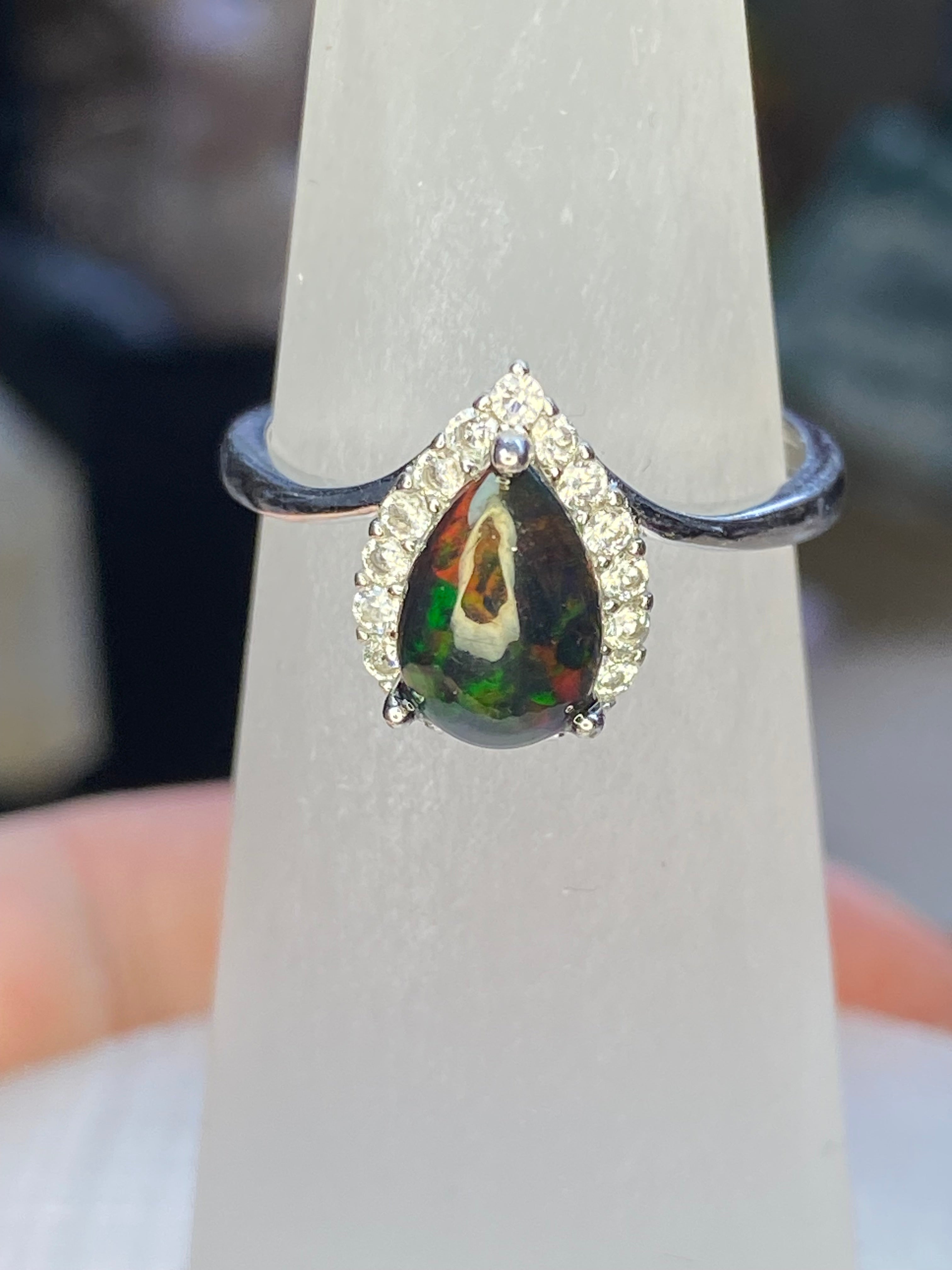 Australian Black opal silver ring ajustable dize