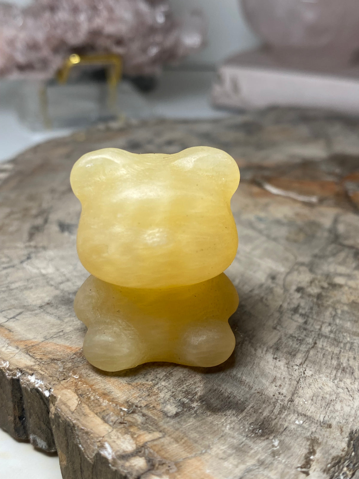 Small bear carving