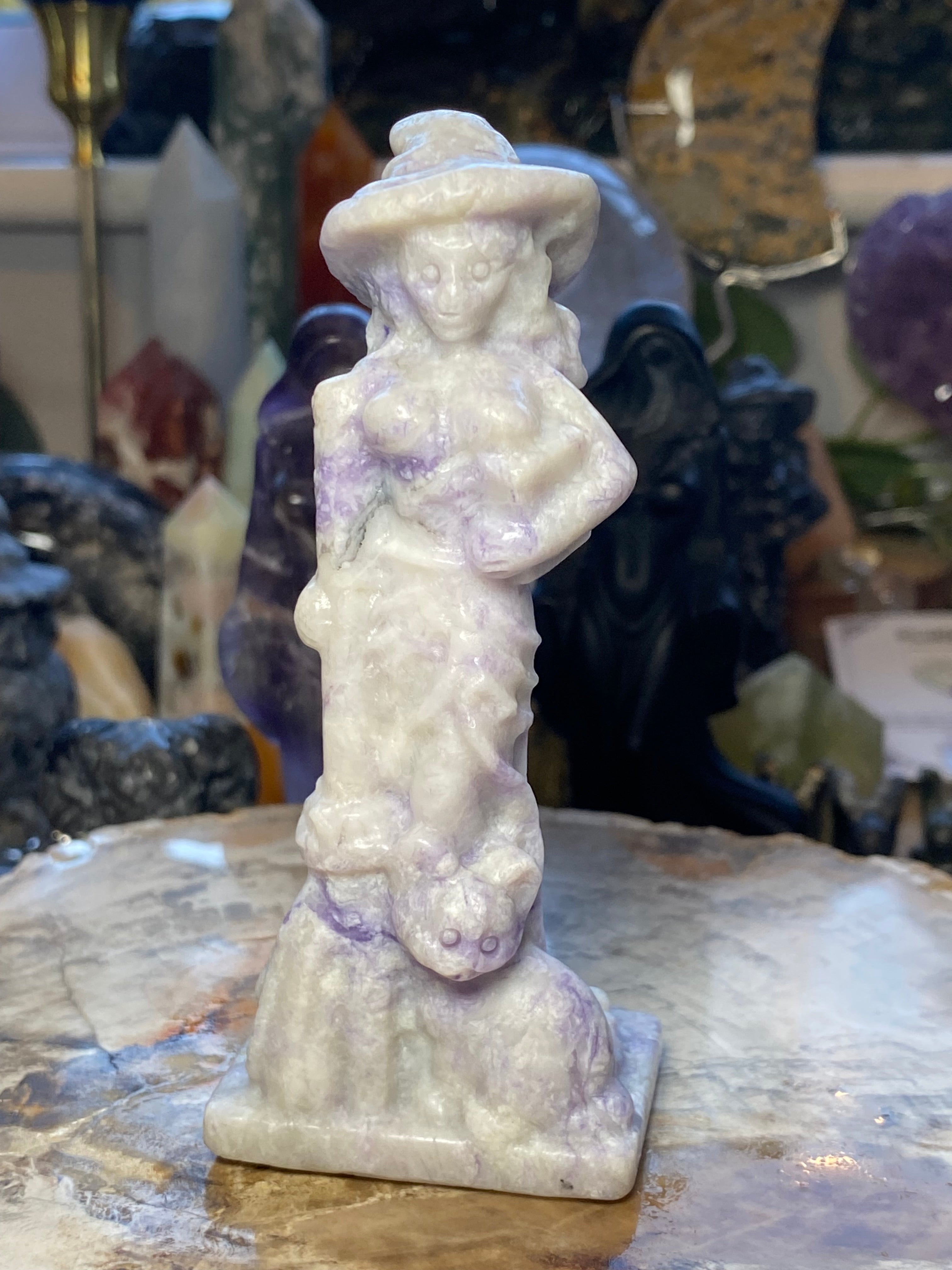 Tiffany stone crystal witch carving - Halloween