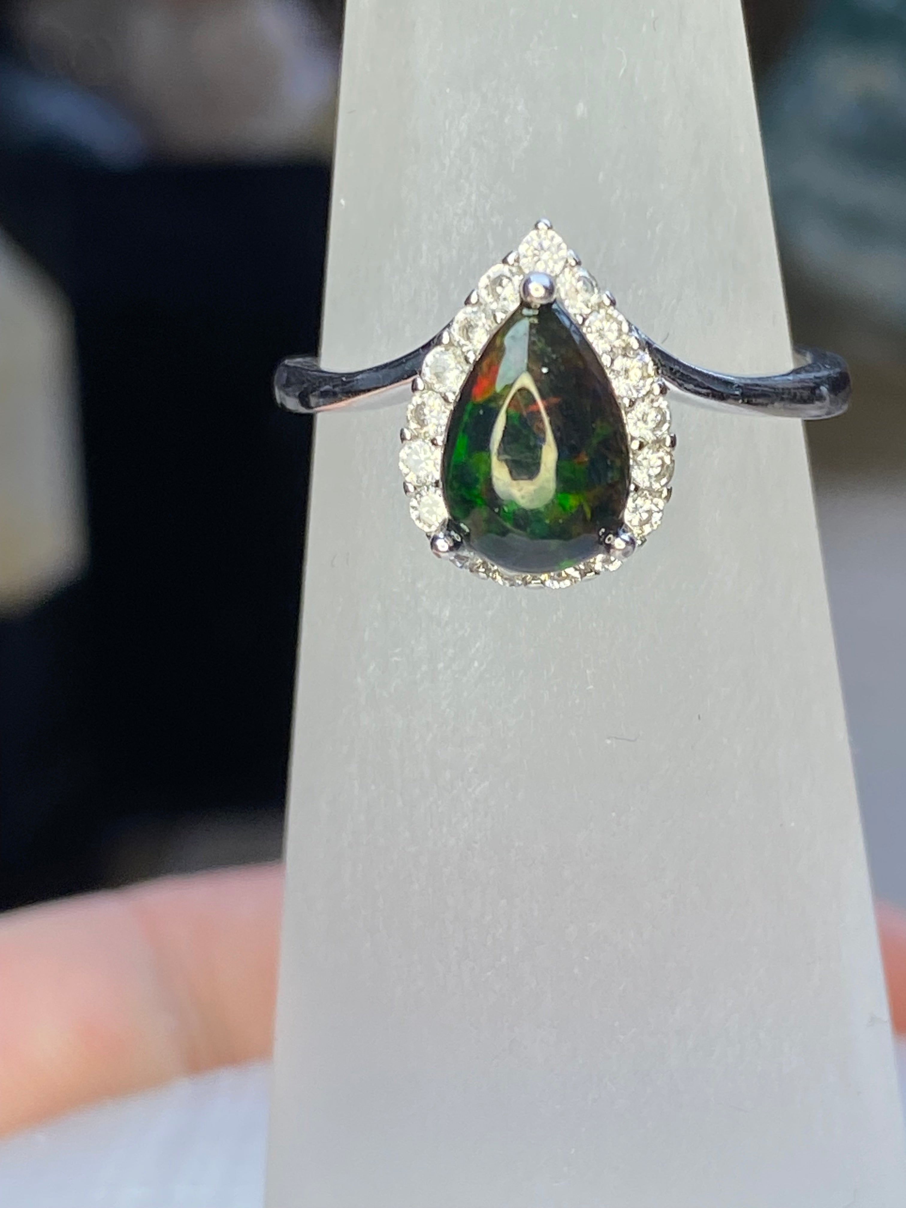 Australian Black opal silver ring ajustable dize