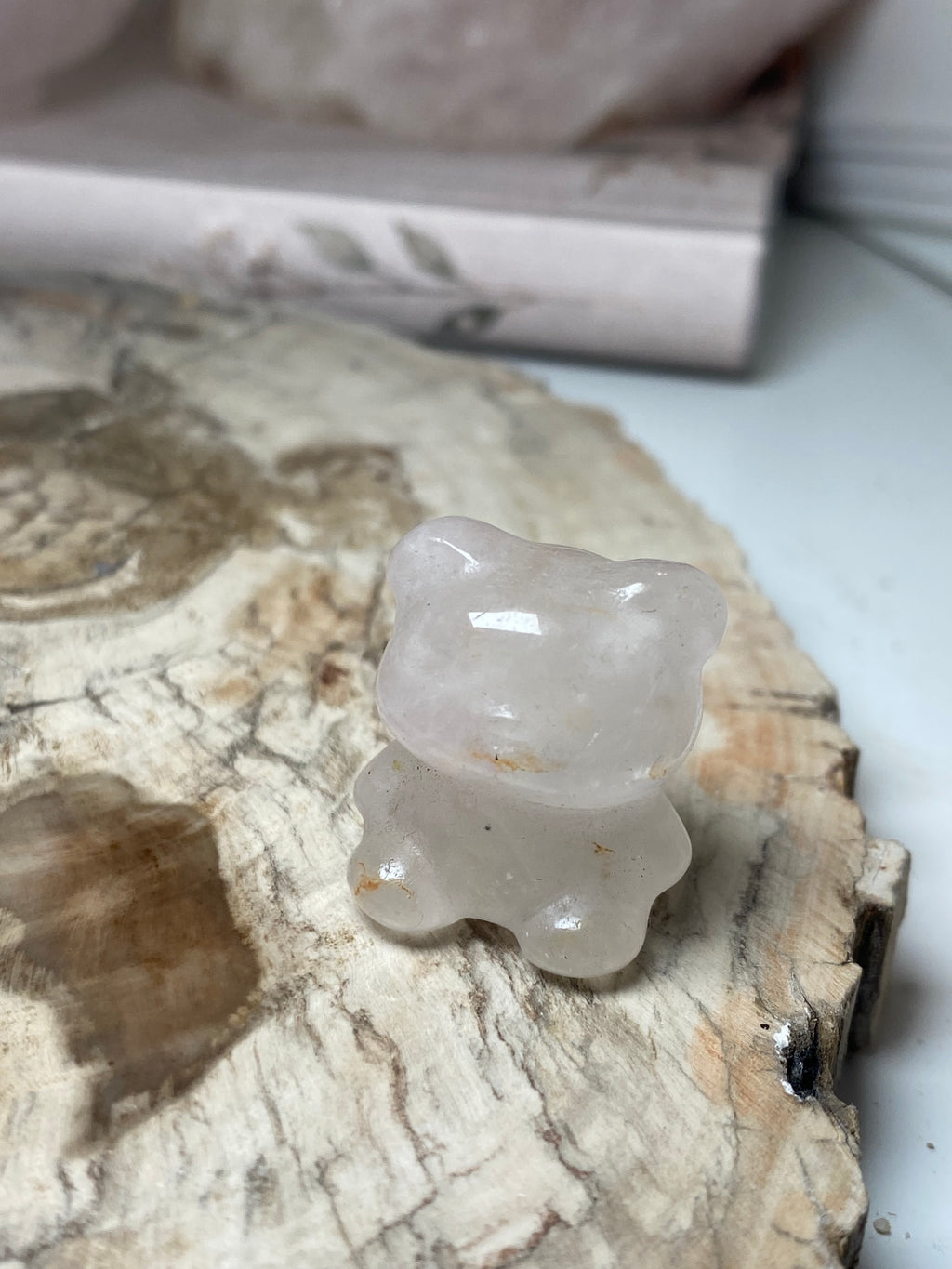Small bear carving