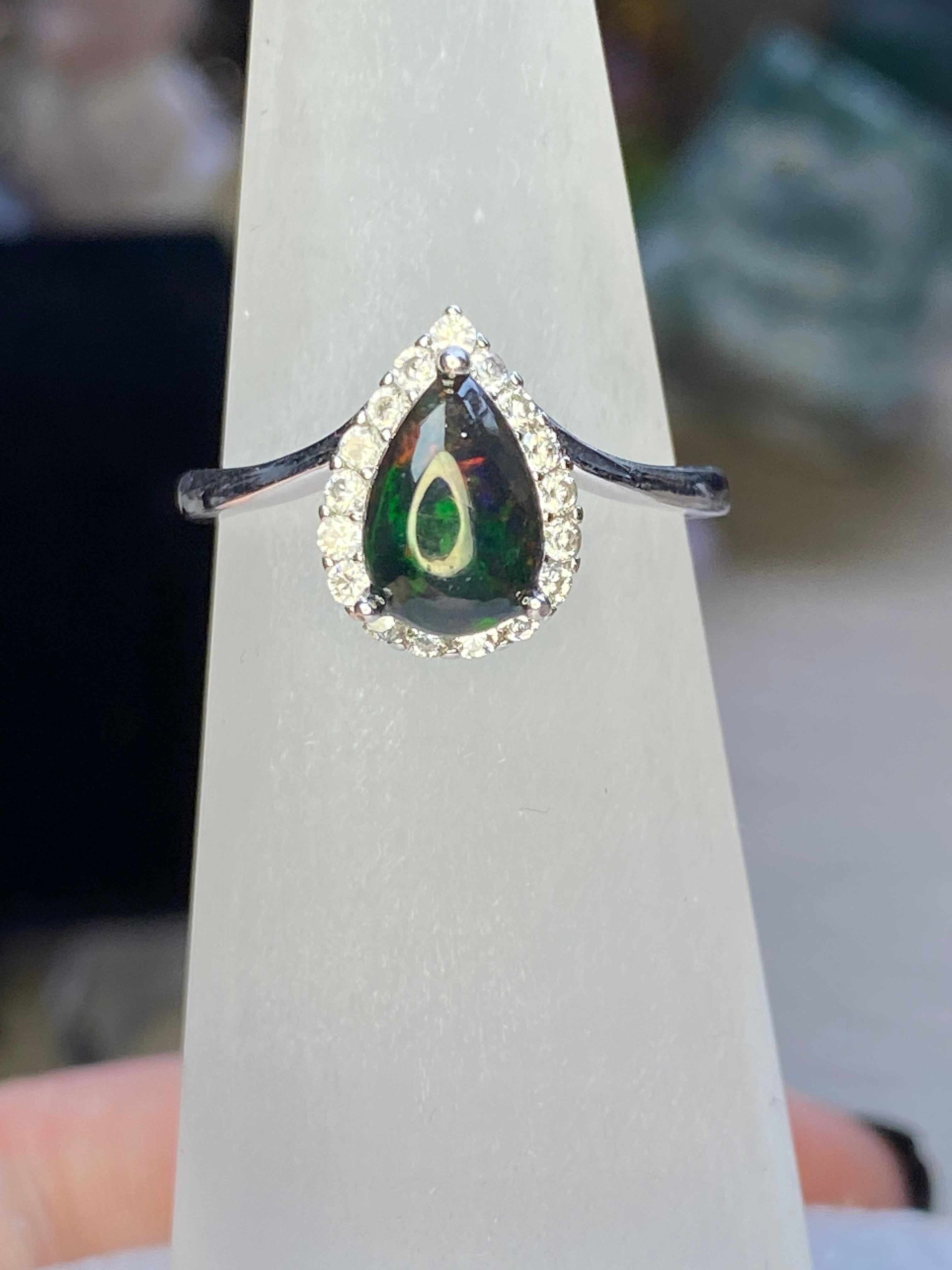 Australian Black opal silver ring ajustable dize
