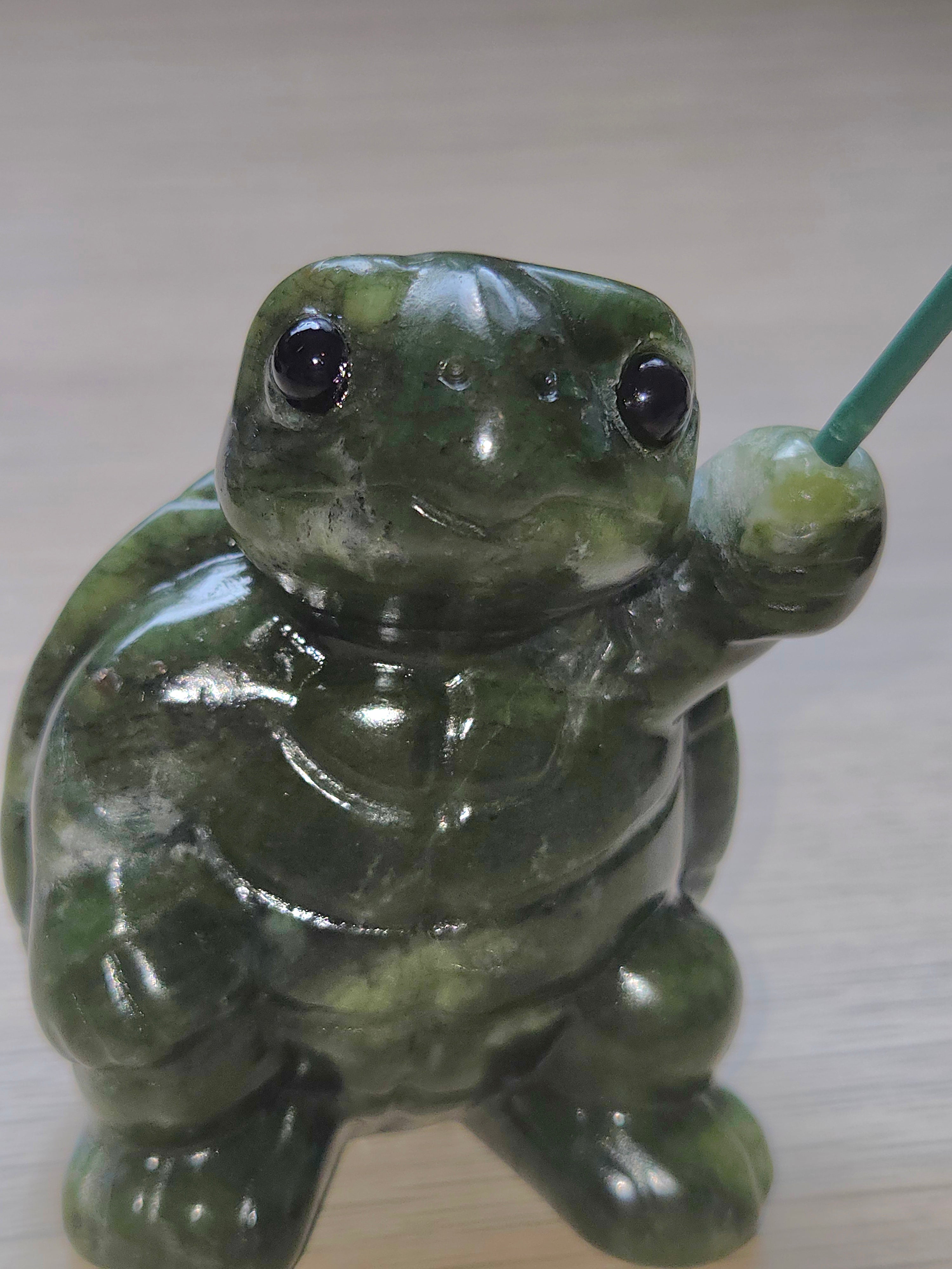 Green jade crystal Turtle carving