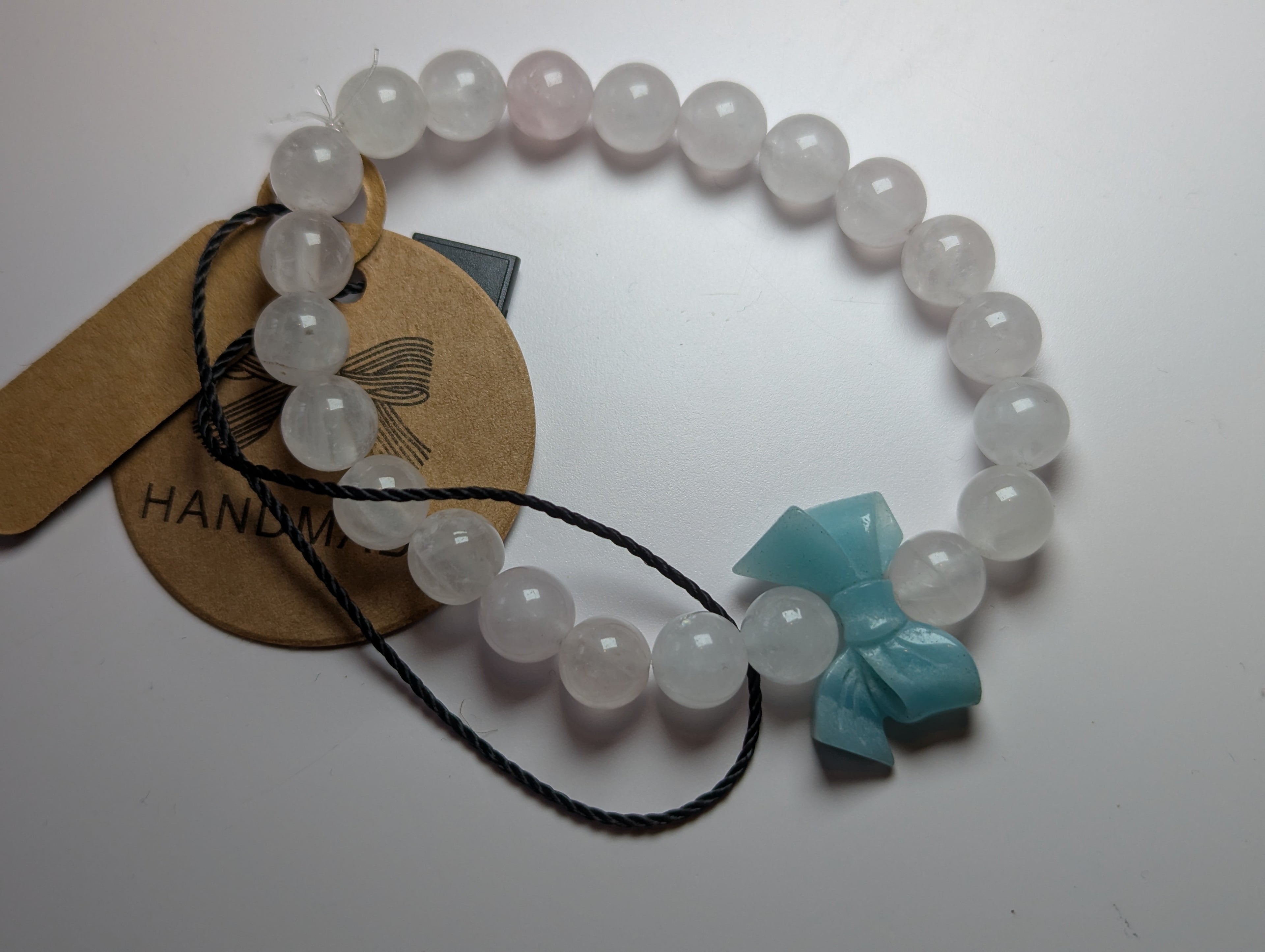 White agate with Amazonite bow