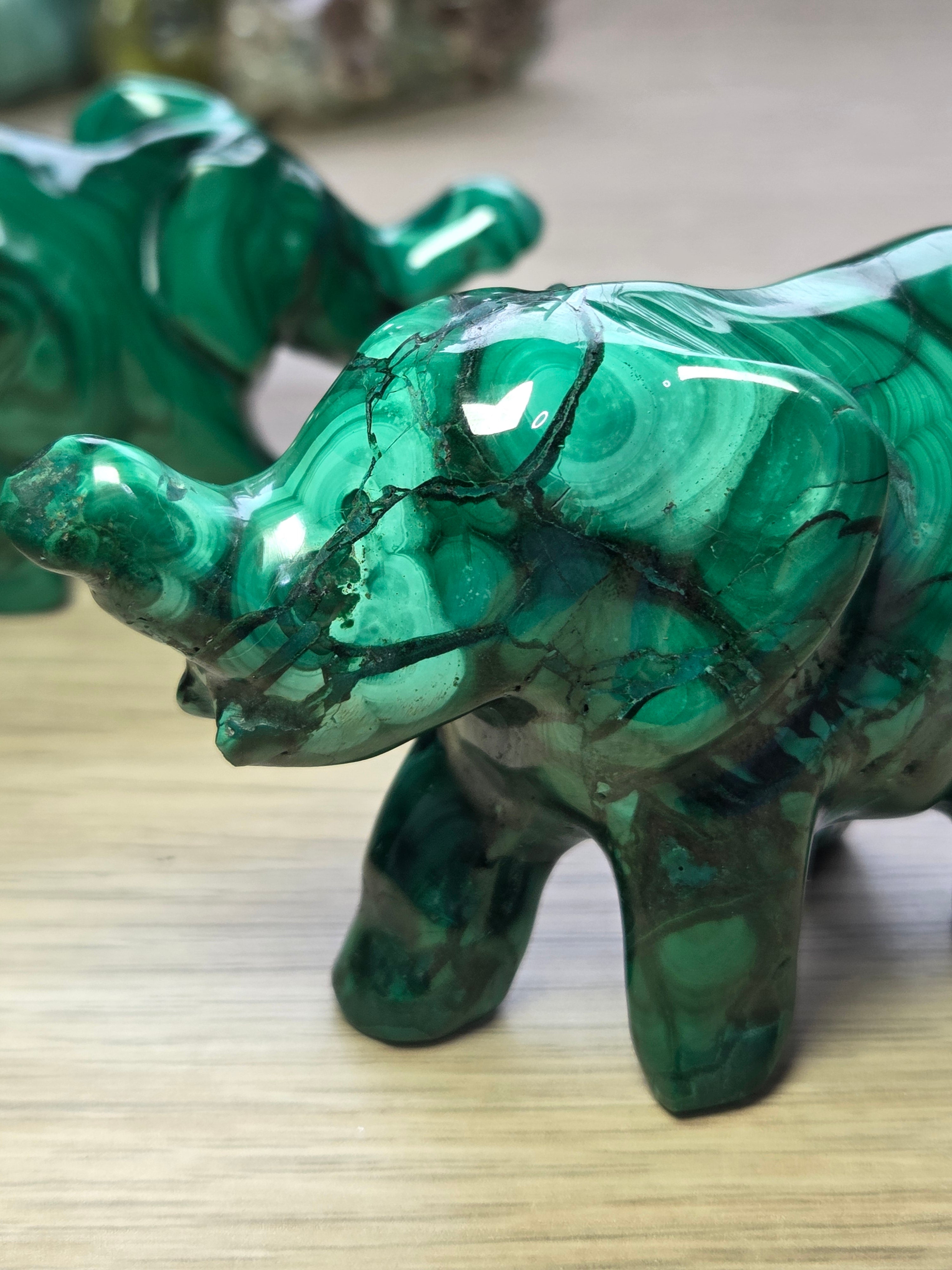 Malicite crystal animal carving