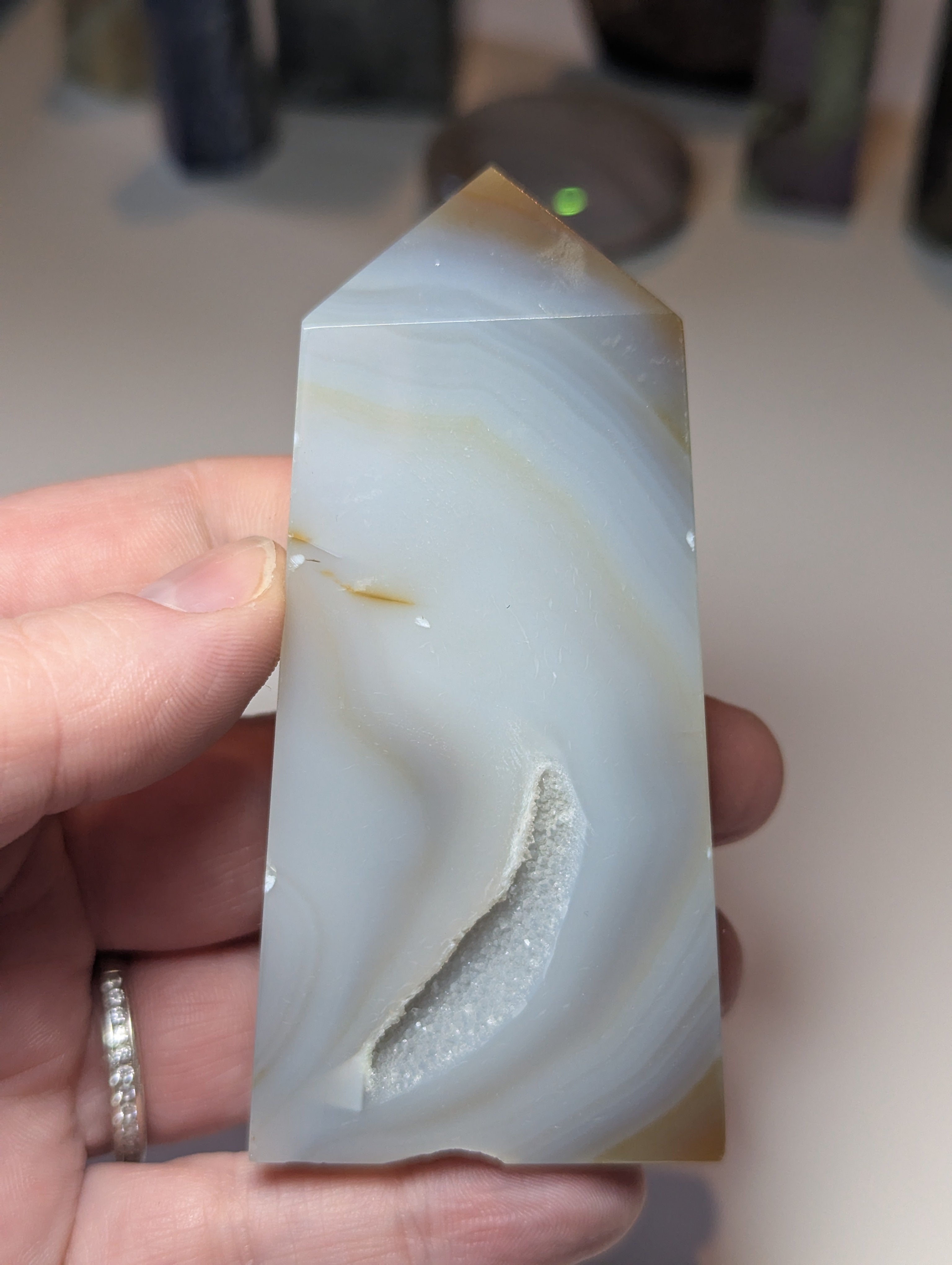 Duzy Agate crystal tower