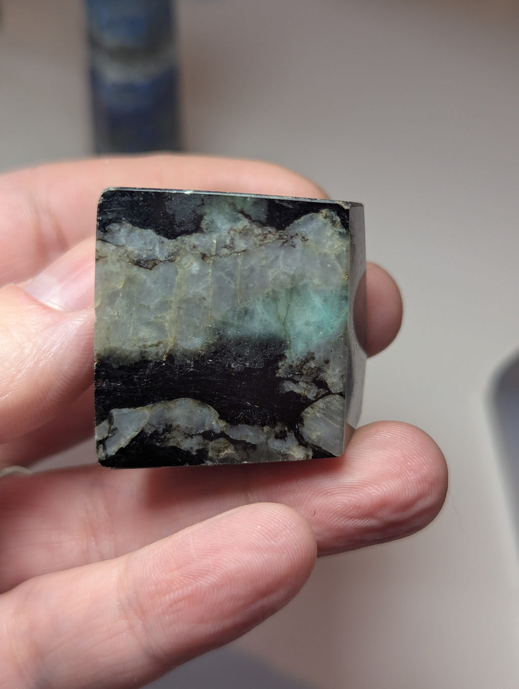 Emerald crystal freeform carving