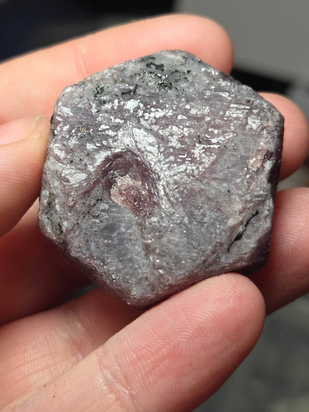 Natural ruby in raw form comes with case