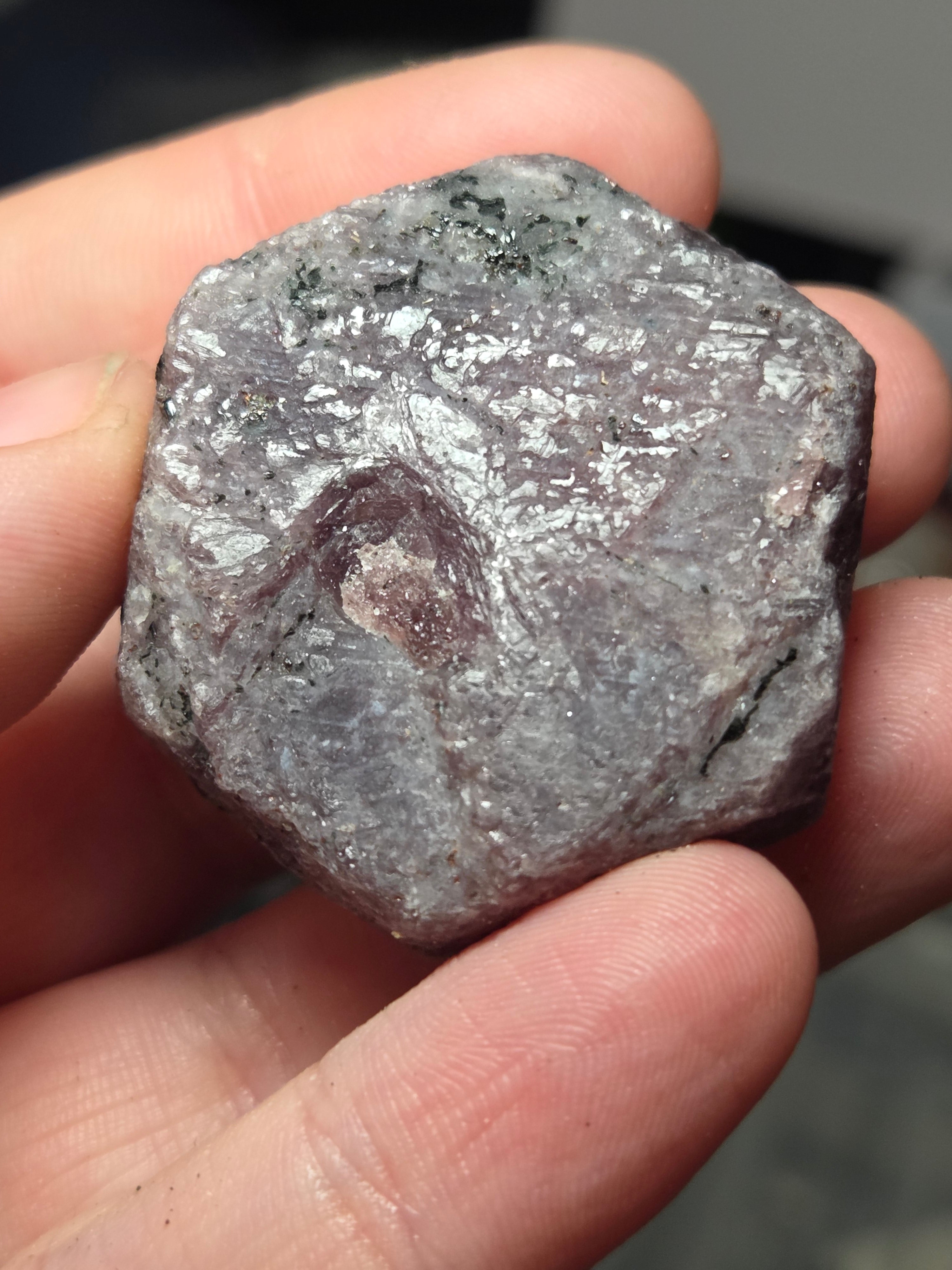 Natural ruby in raw form comes with case