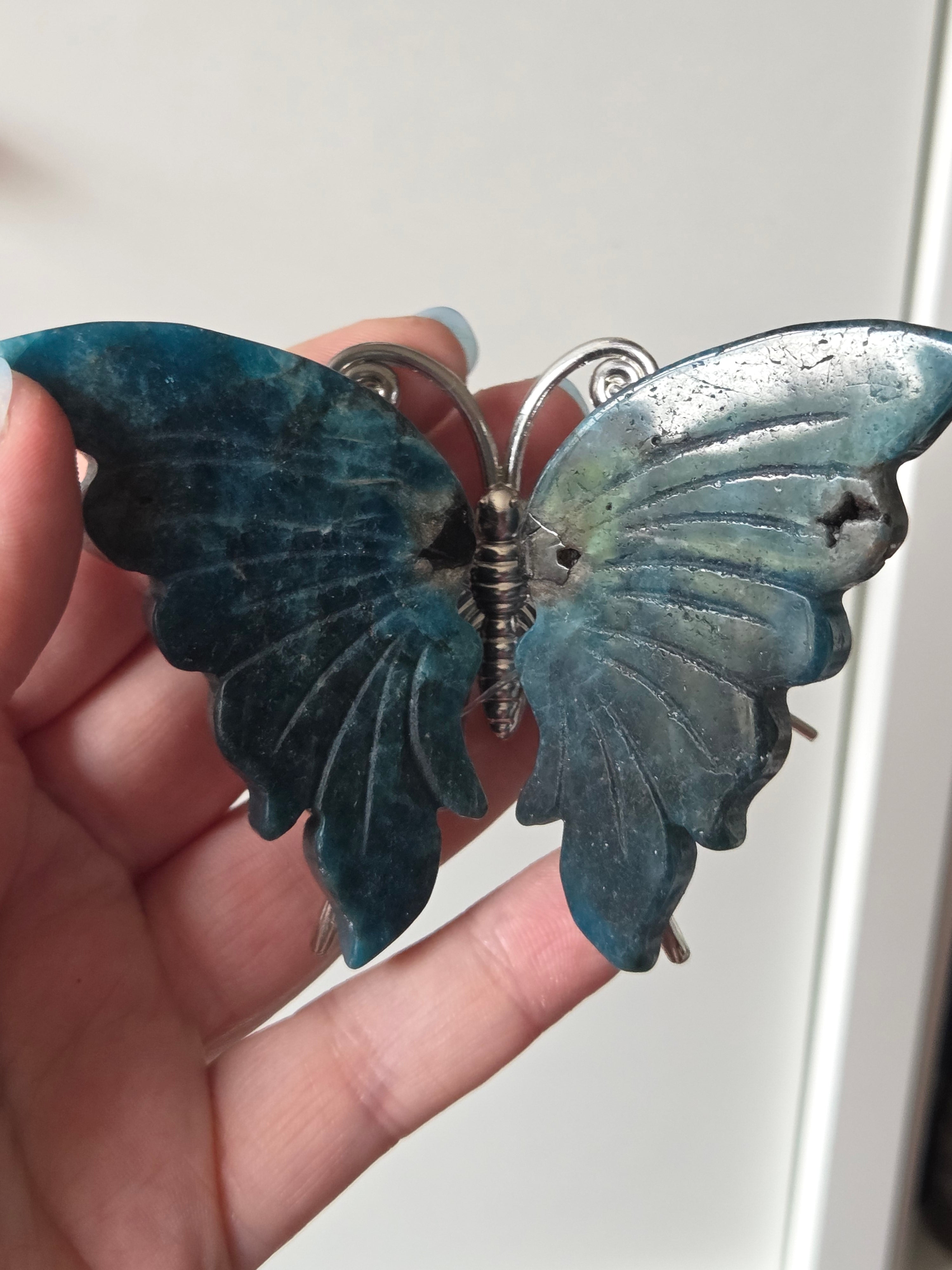 Beautiful  apatite crystal butterfly carving