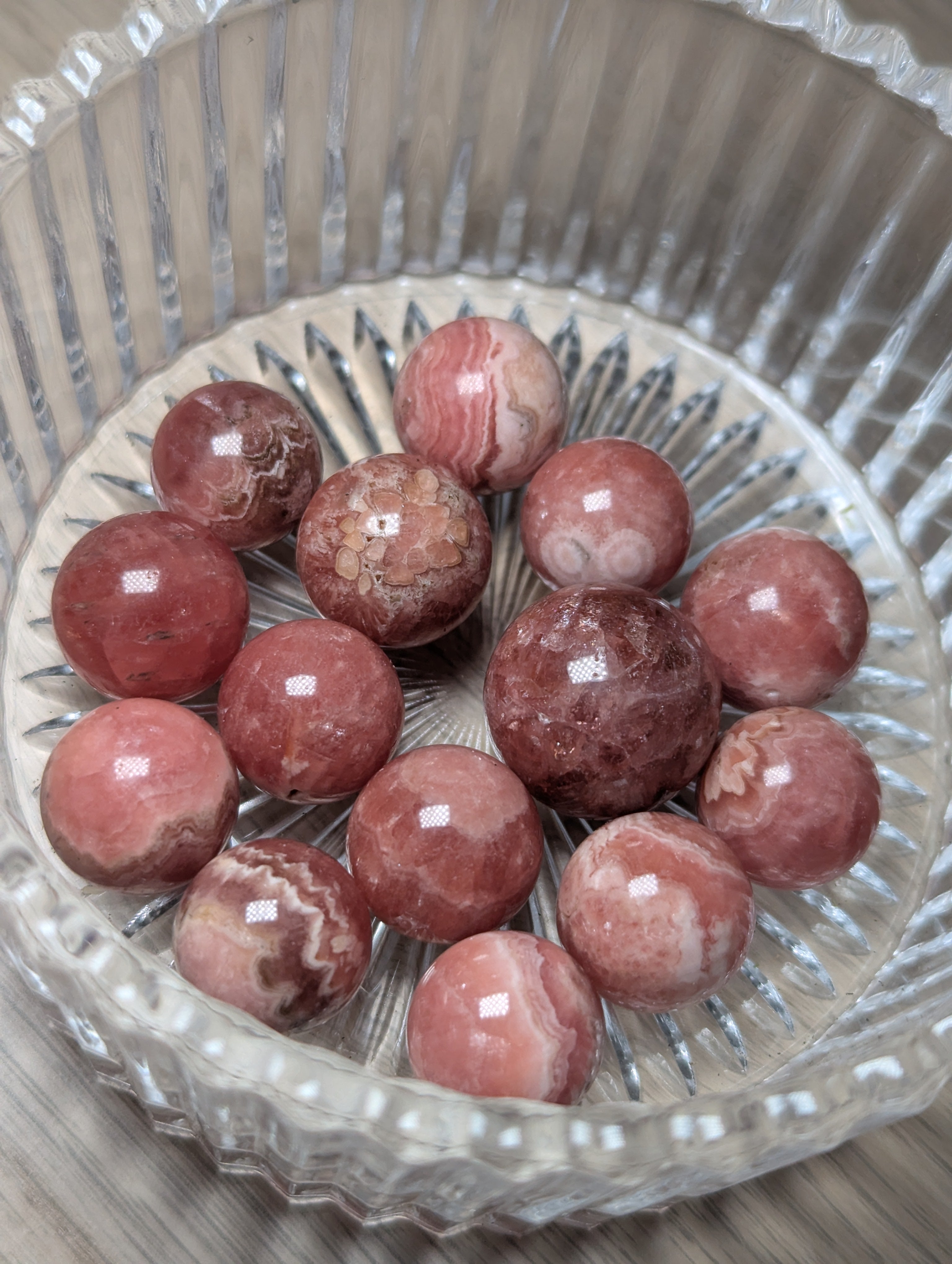 Rhodacrosite crystal spheres
