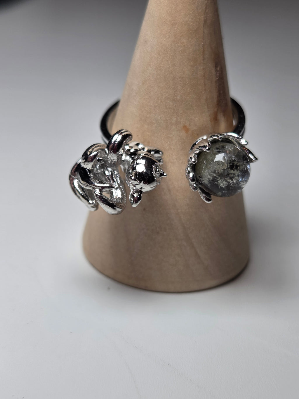 Garden quartz crystal Adjustable ring