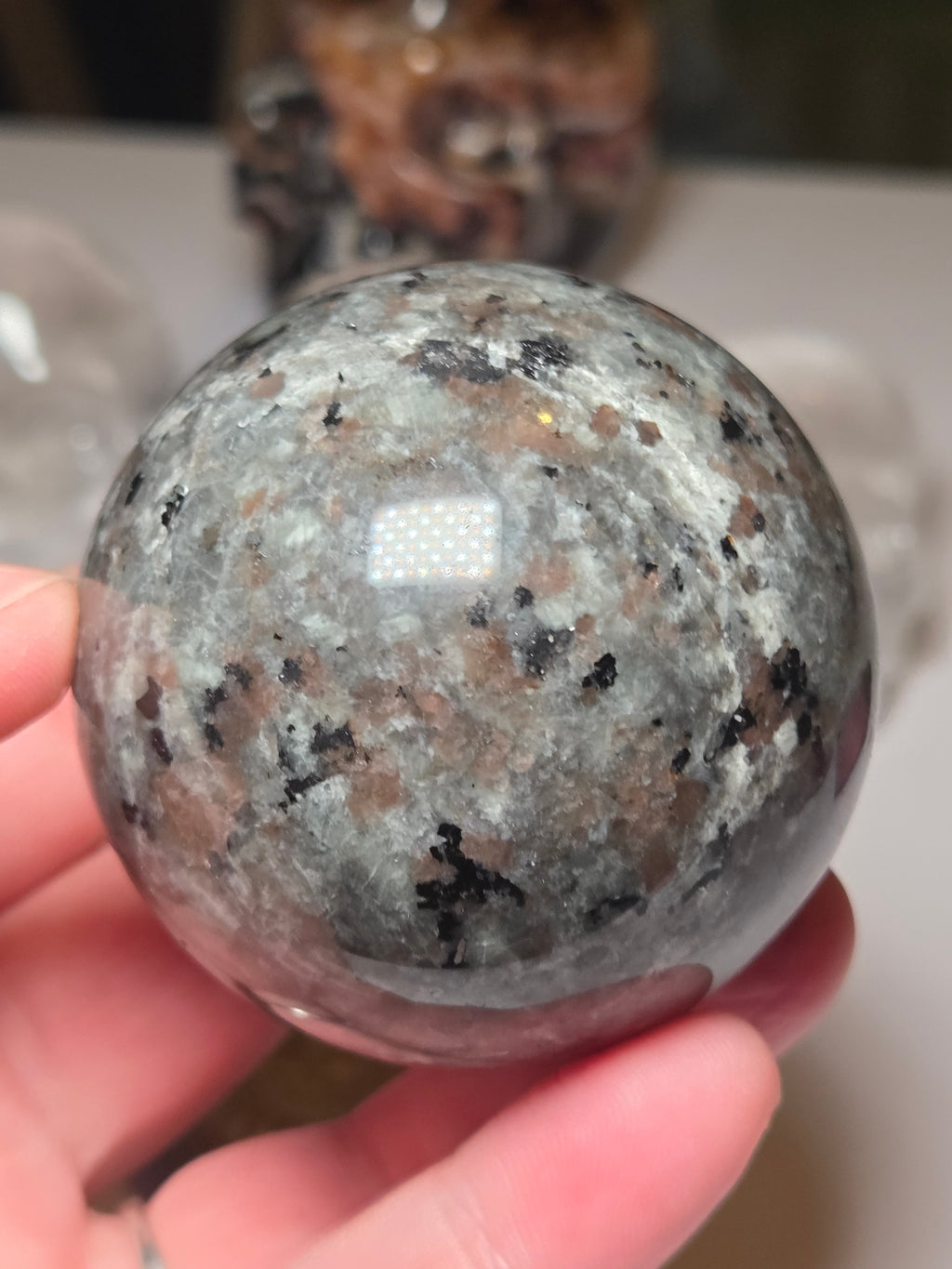 Yooperlite crystal sphere carving with UV and stand