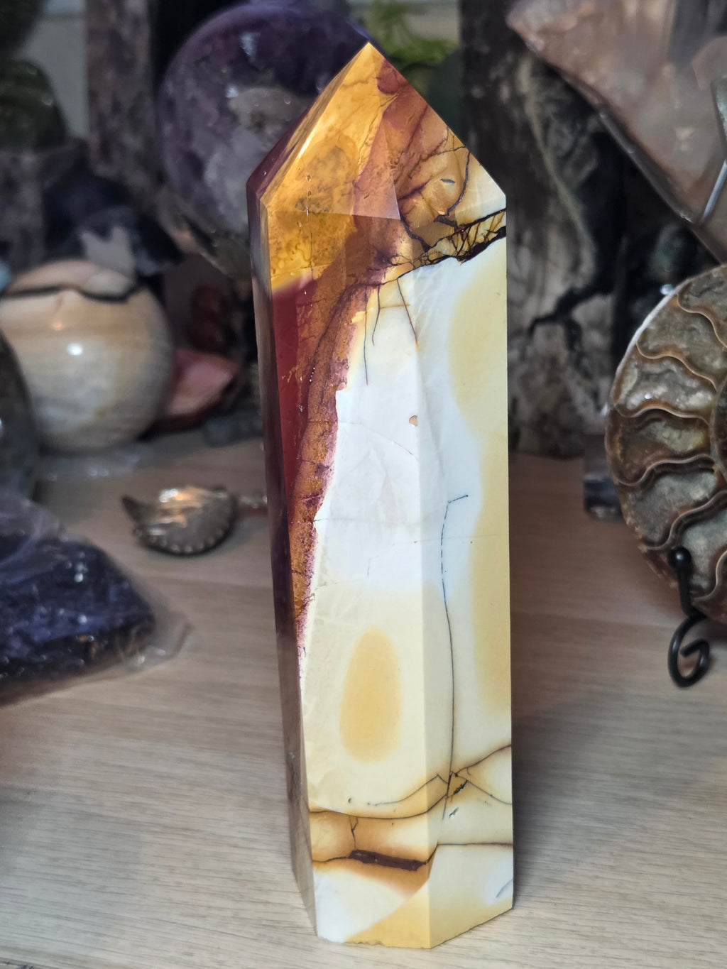 Large mookite crystal tower