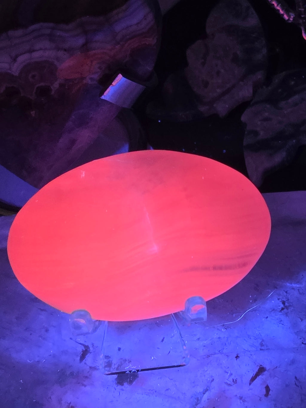 Mango calcite crystal palm stone