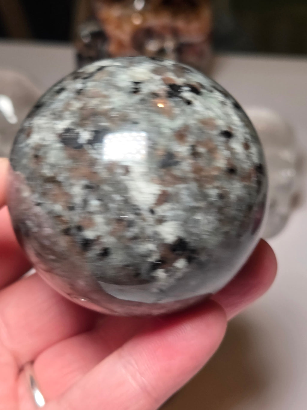 Yooperlite crystal sphere carving with UV and stand