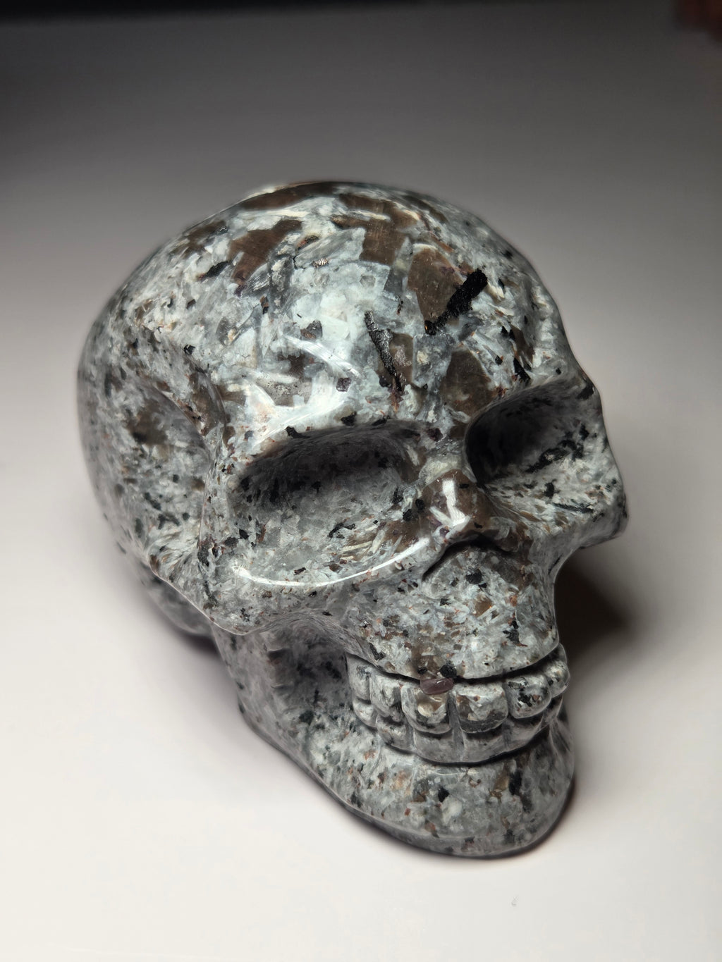 Yooperlite crystal skull carving