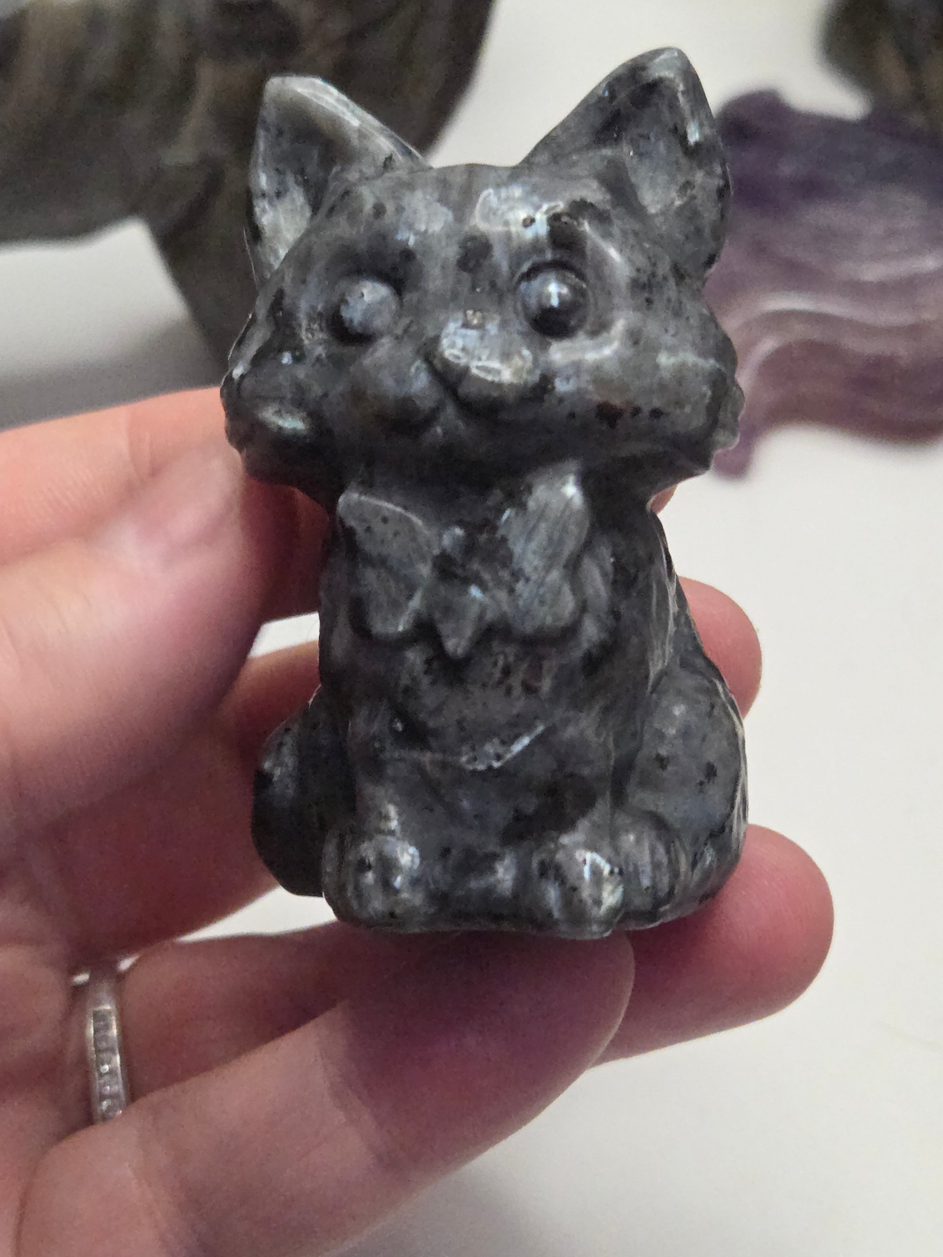 Larvakite crystal cat with  bow carving