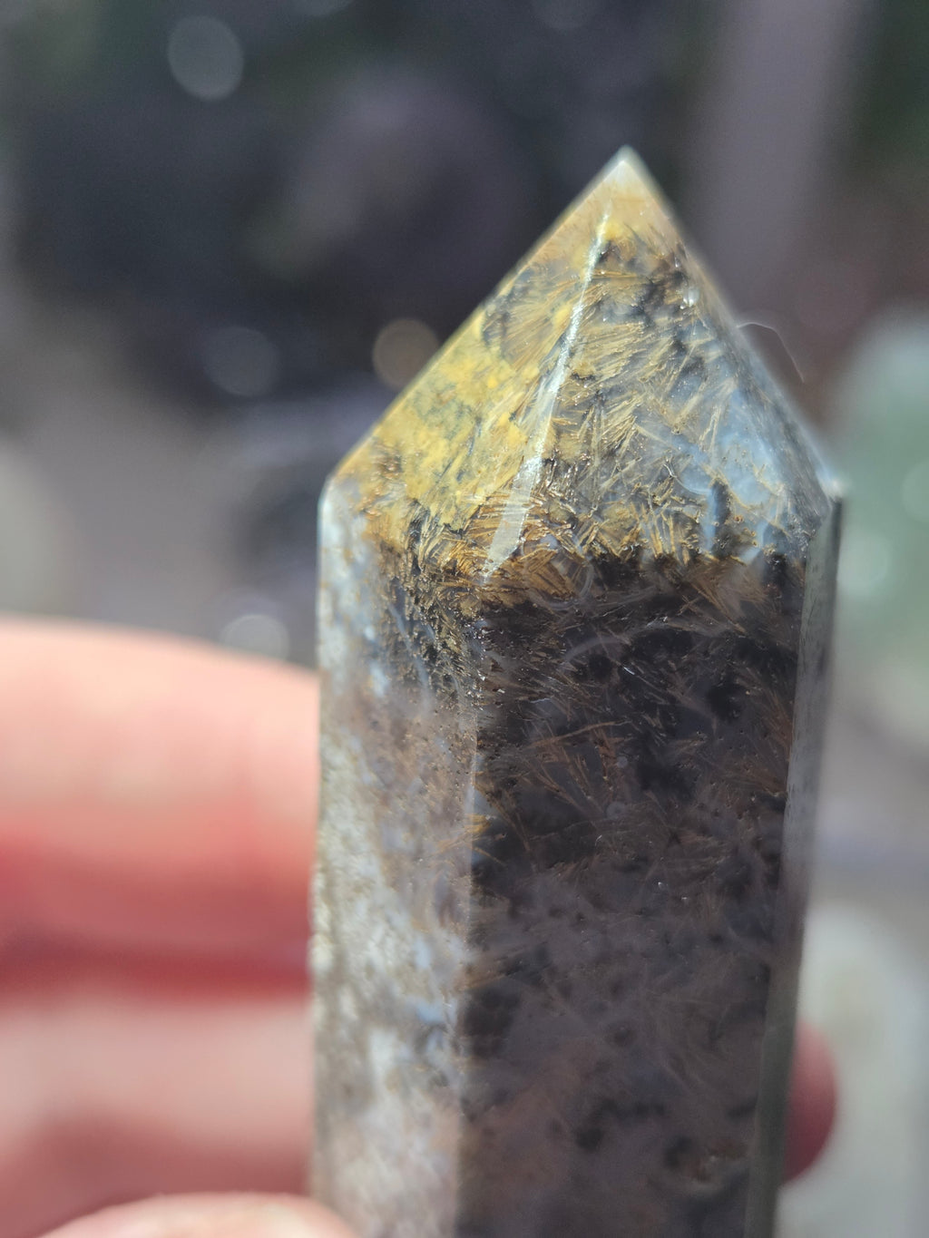 Rutile in quartz crystal tower
