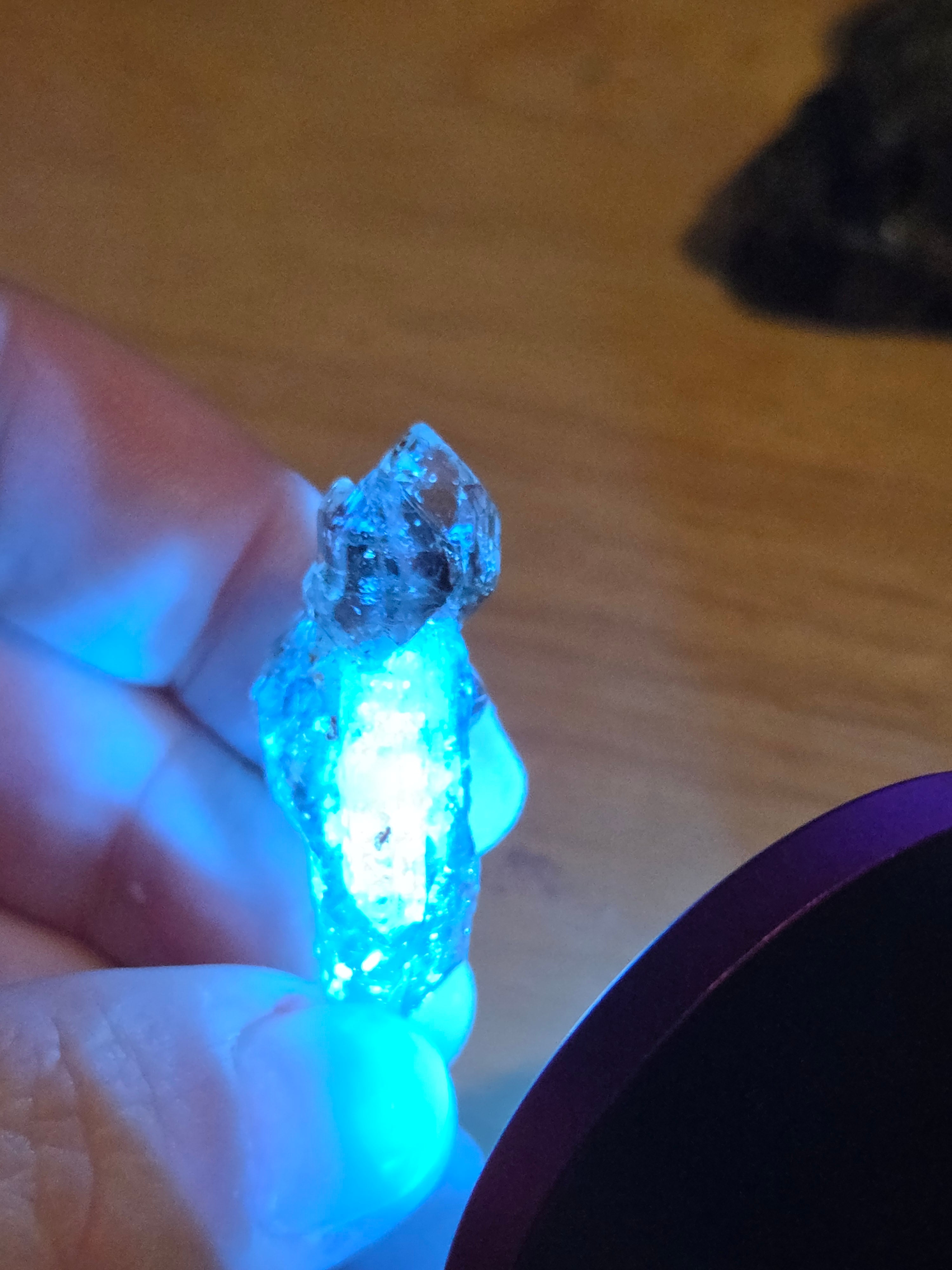 Petroleum crystal specimen