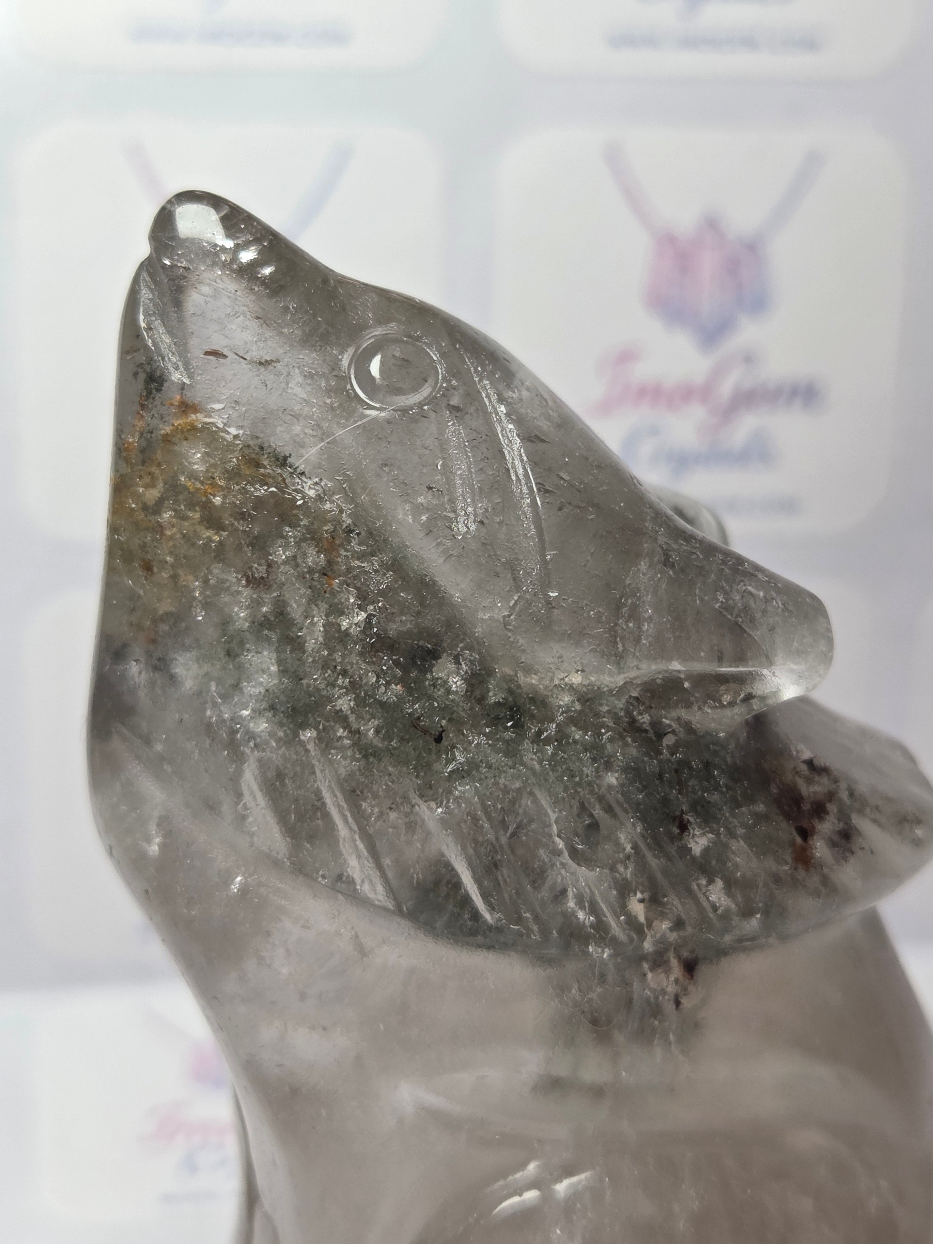 Garden quartz crystal wolf carving