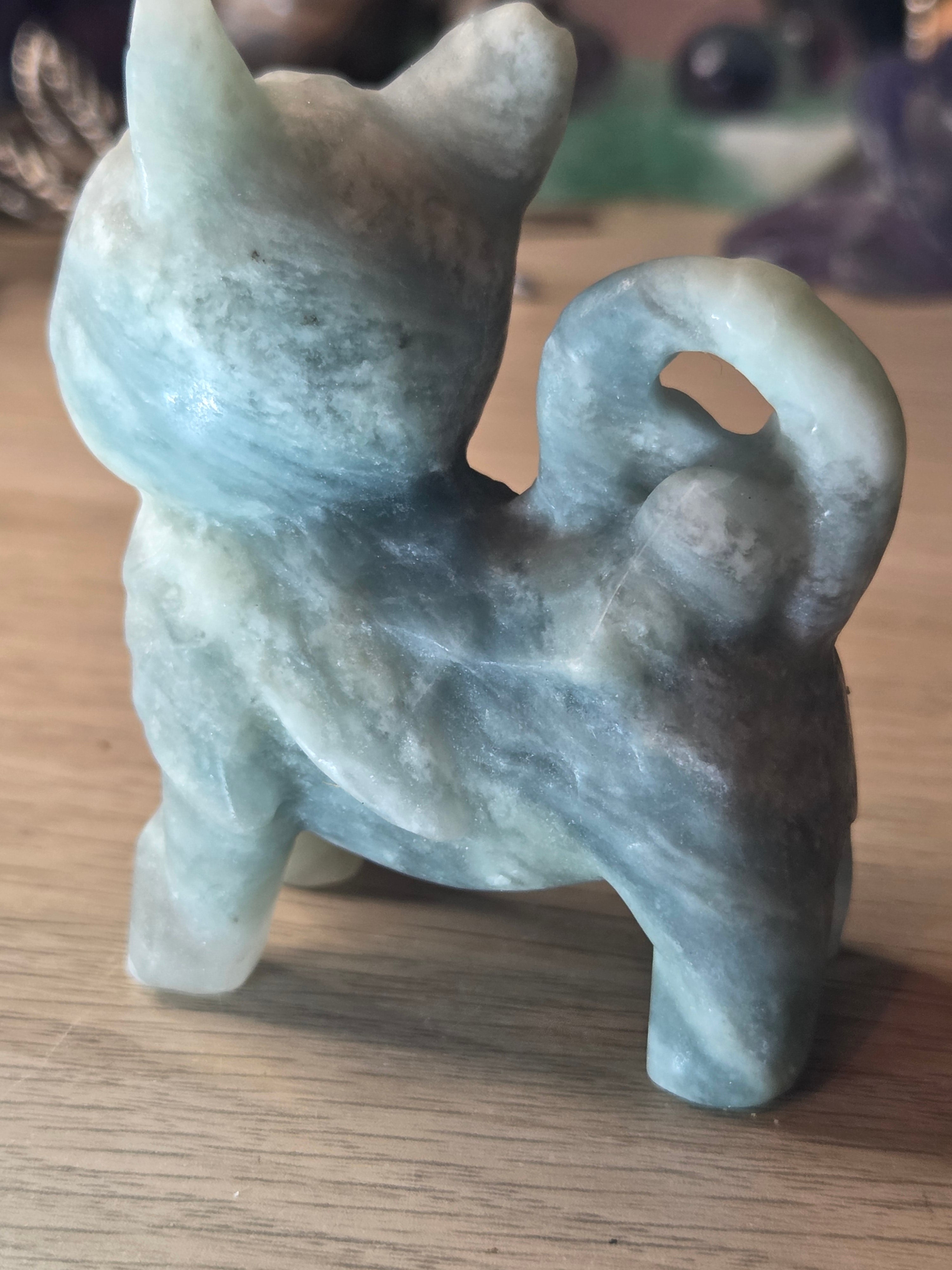 Blue jade crystal cat carving
