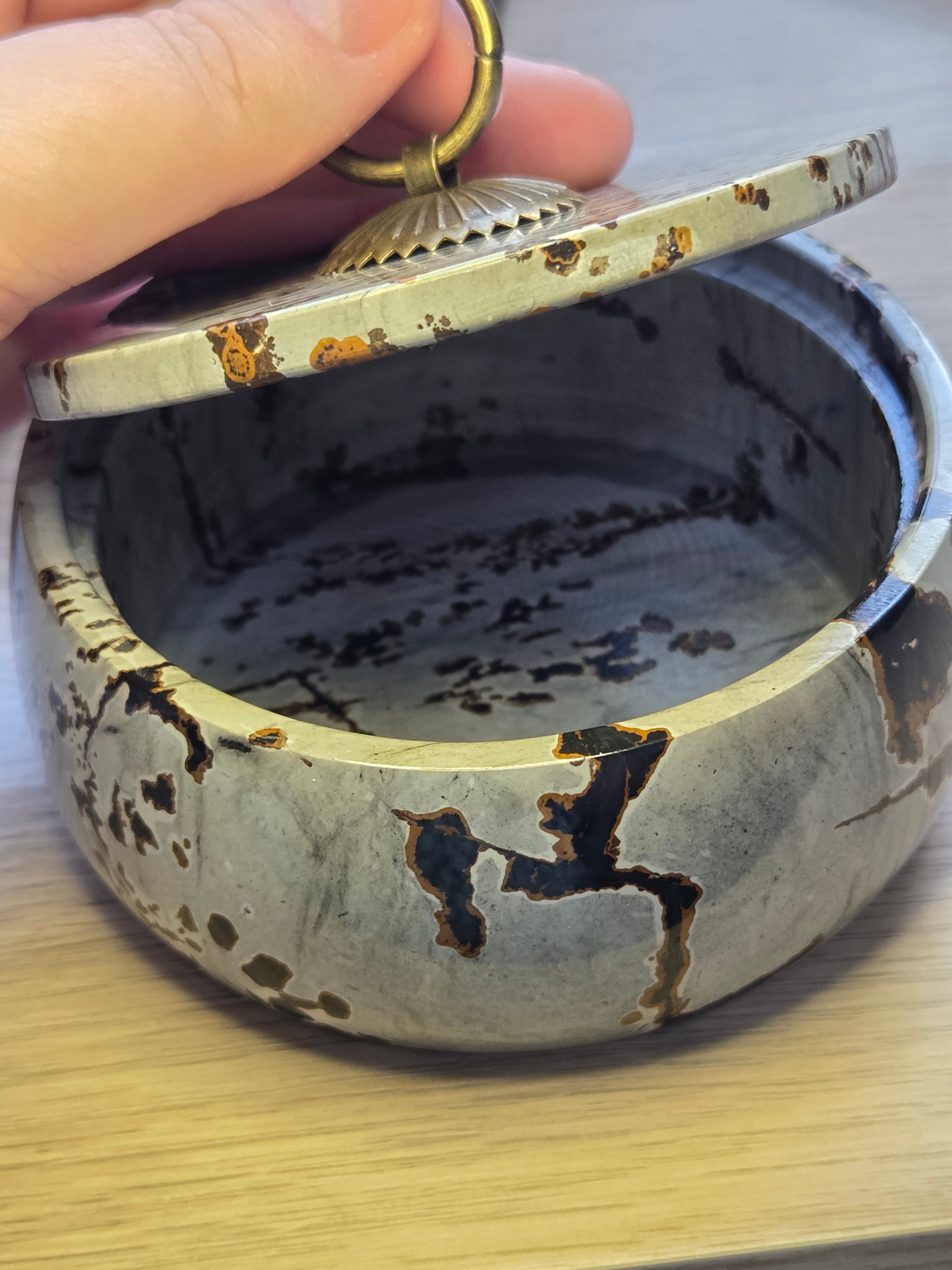 Picture Jasper crystal trinket dish with lid