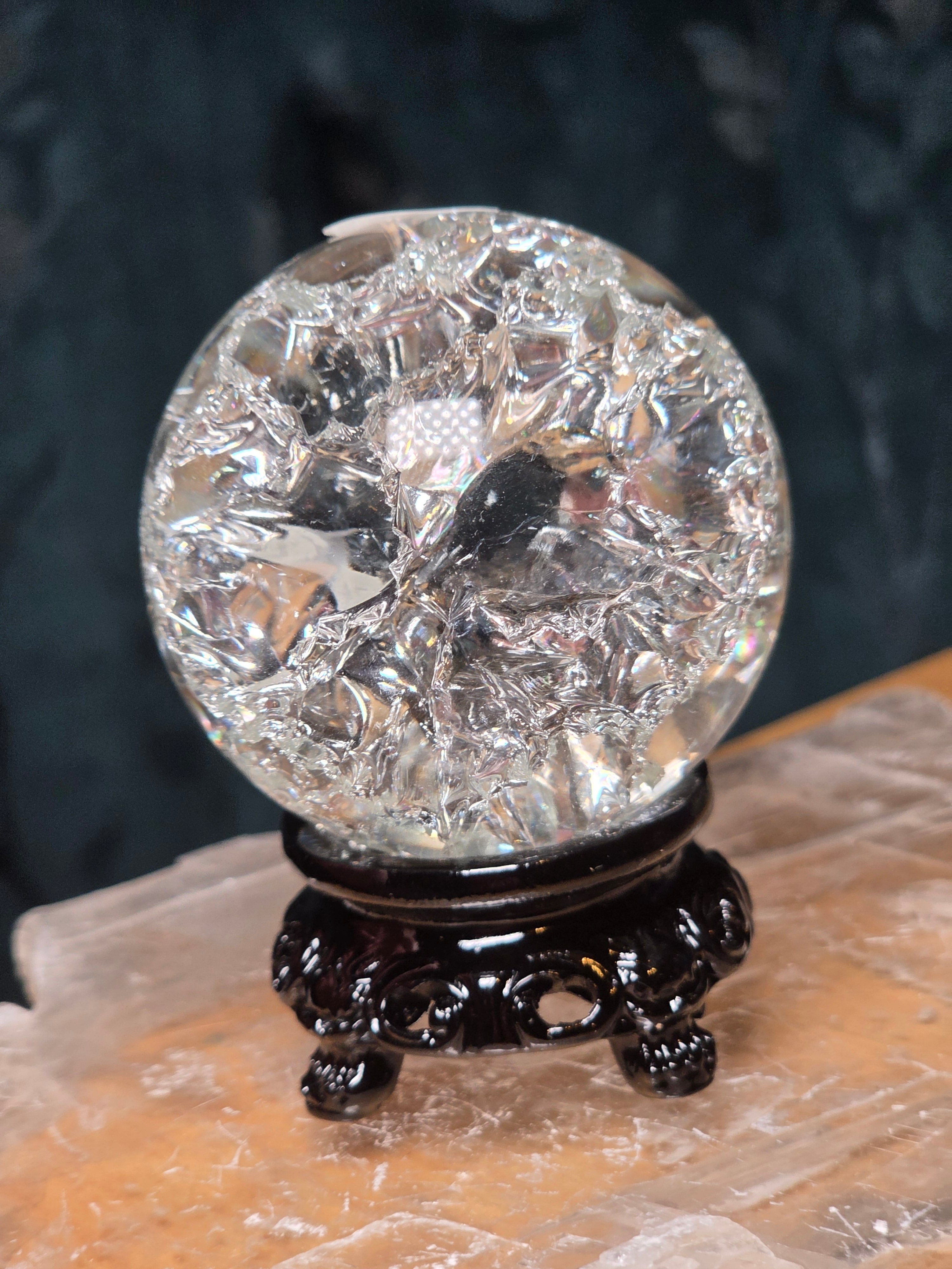 Crackle glass sphere