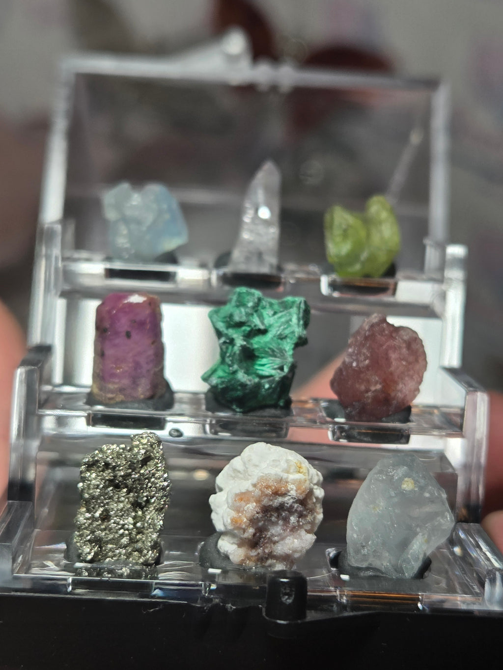 Crystal specimen large box