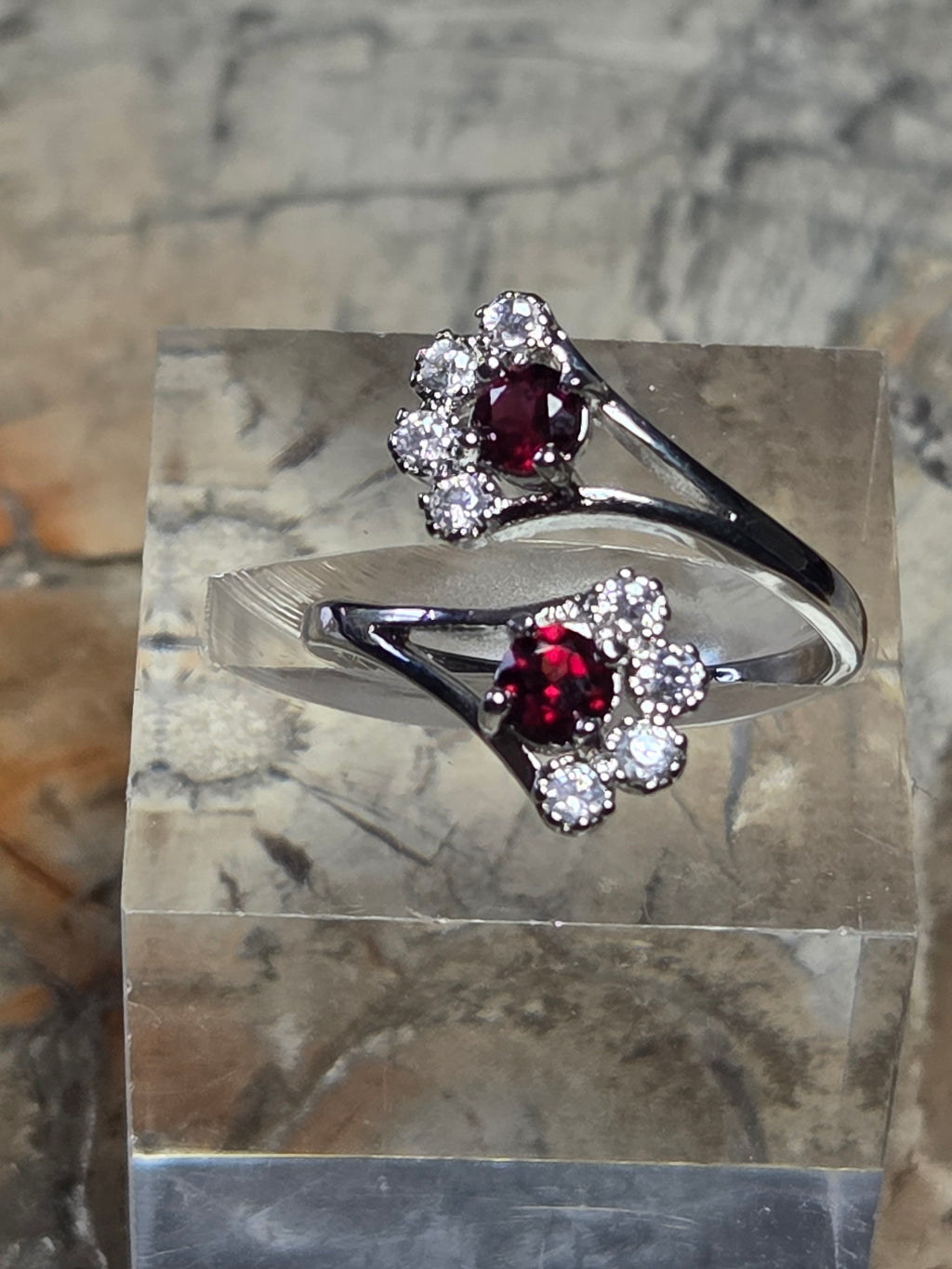 S925 Ruby Ajustable ring Grade AAAA  amazing one of a kind