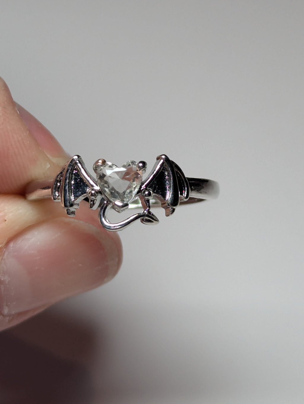 Clear quartz crystal adjustable s295 ring