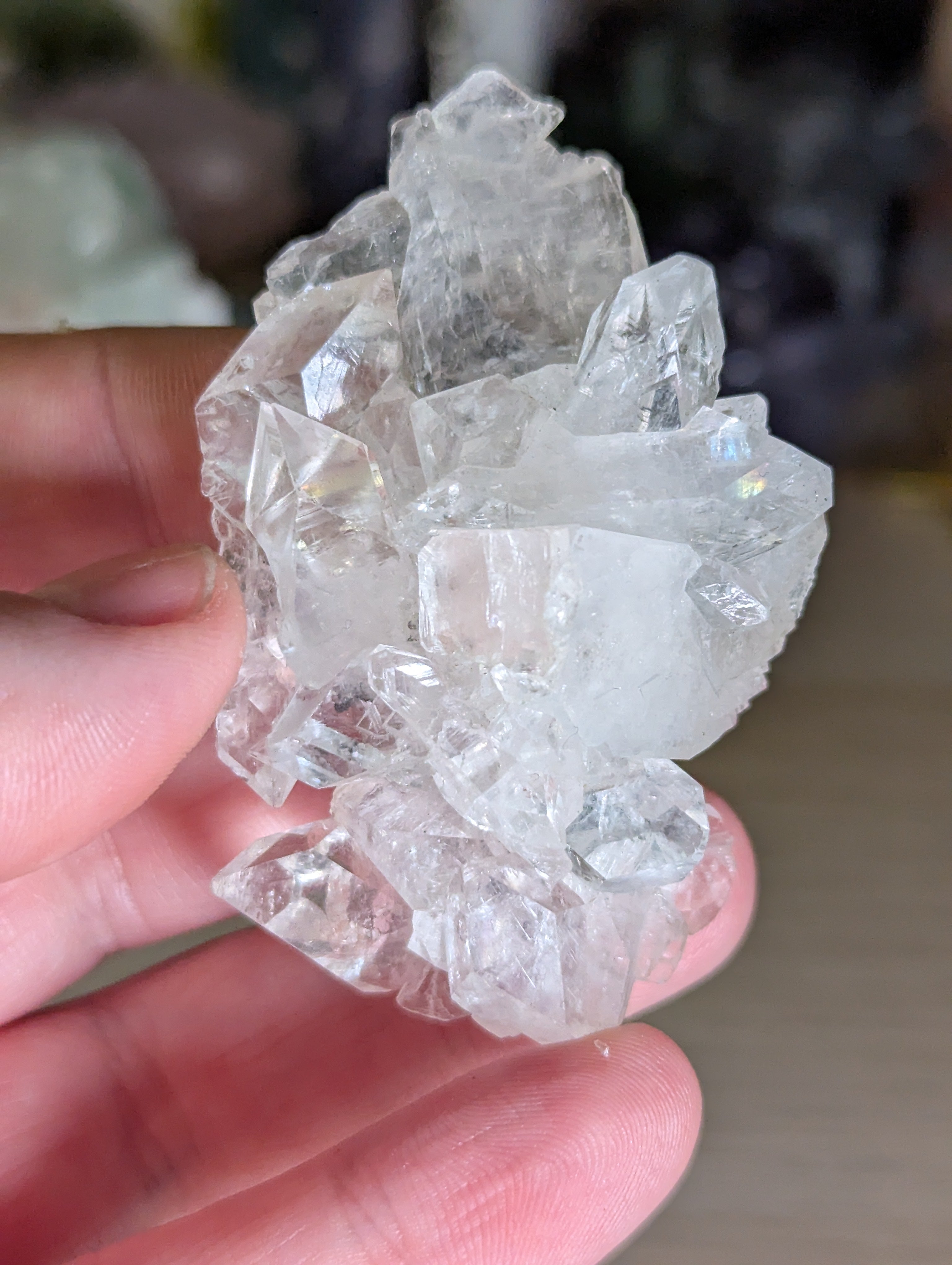 Stunning Crystal diamond Apophyllite incase