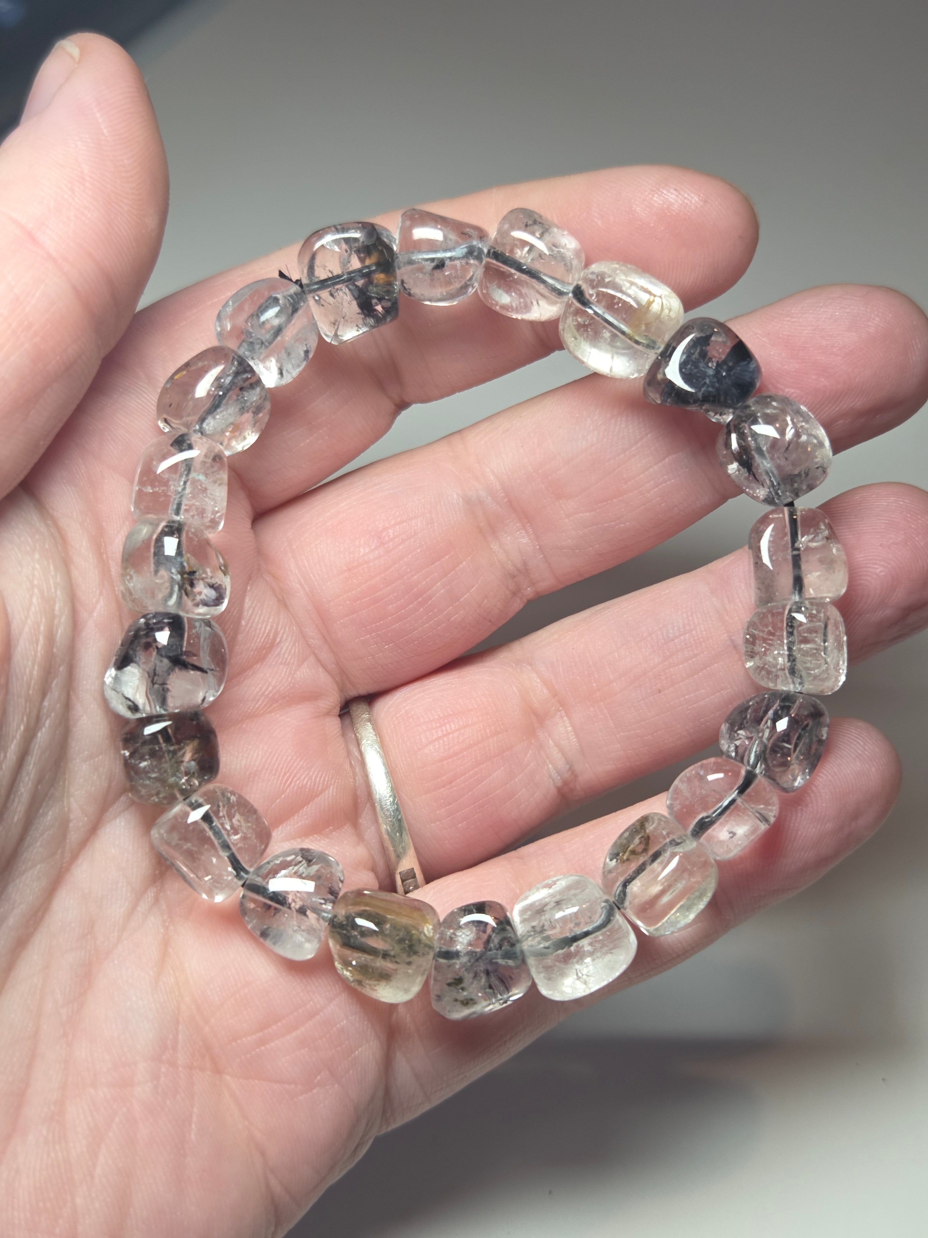 Hekihekamiah diamond bracelet