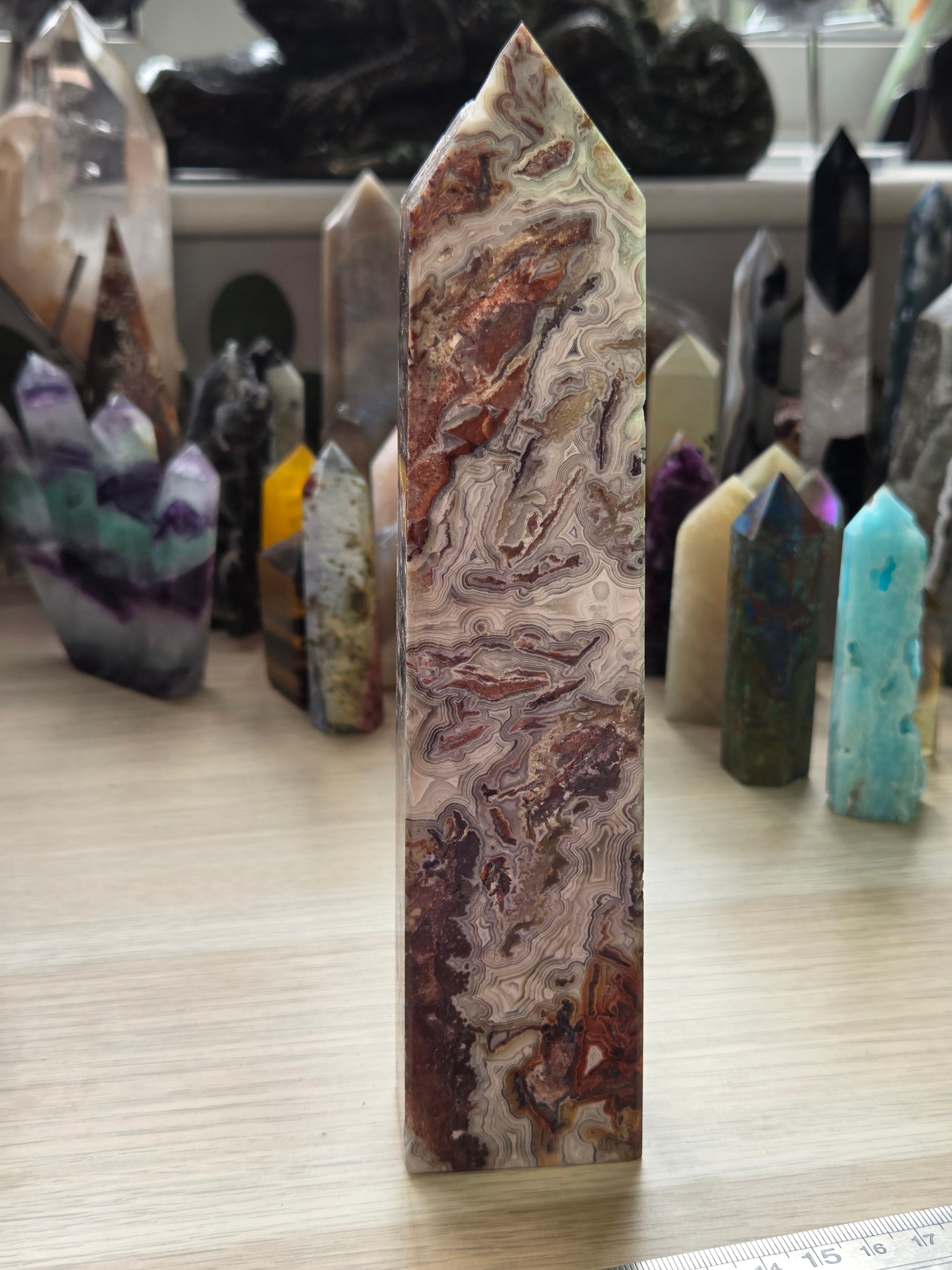 Beautiful  duzy  Mexican crazy lace agate crystal tower