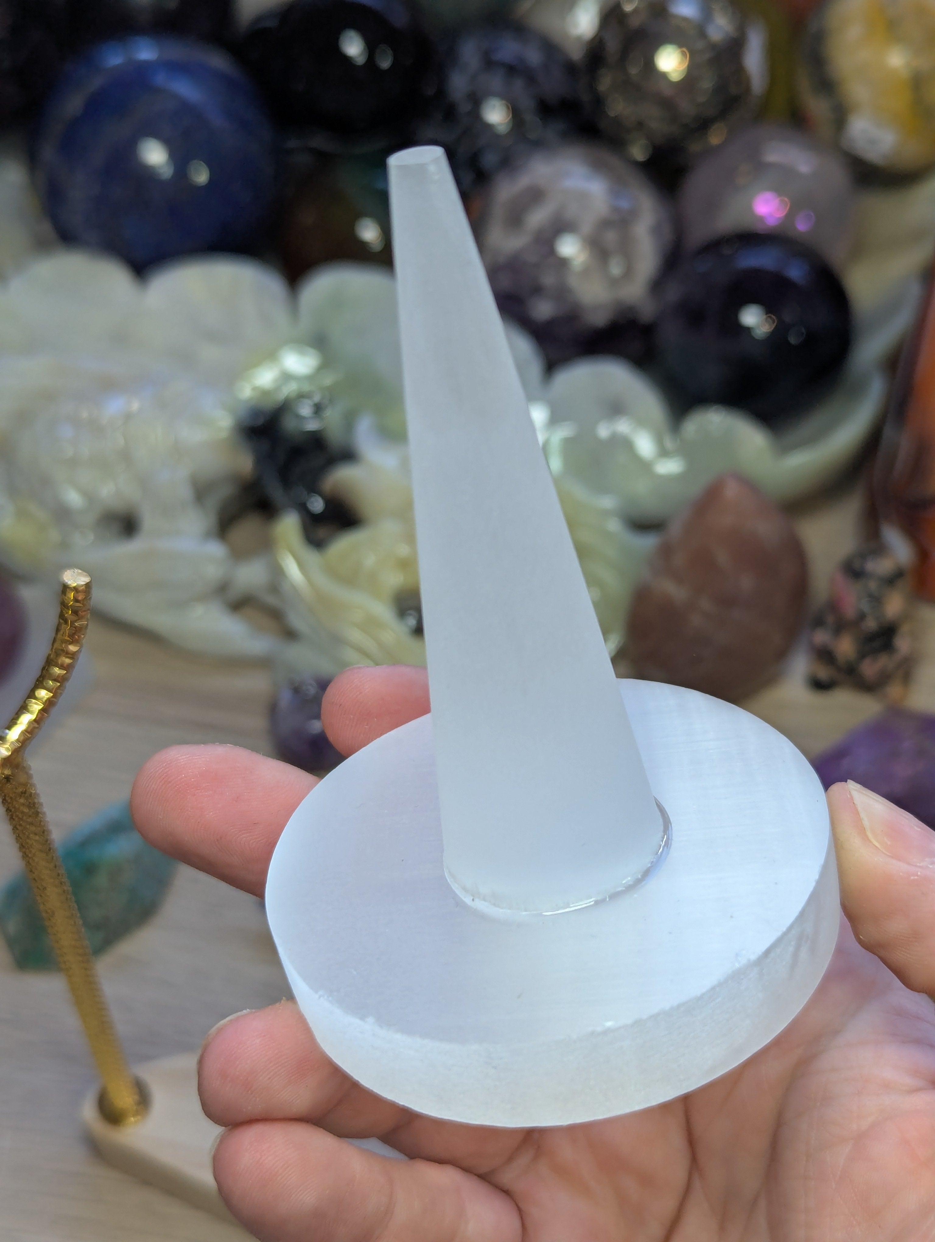 Selenite crystal ring stand