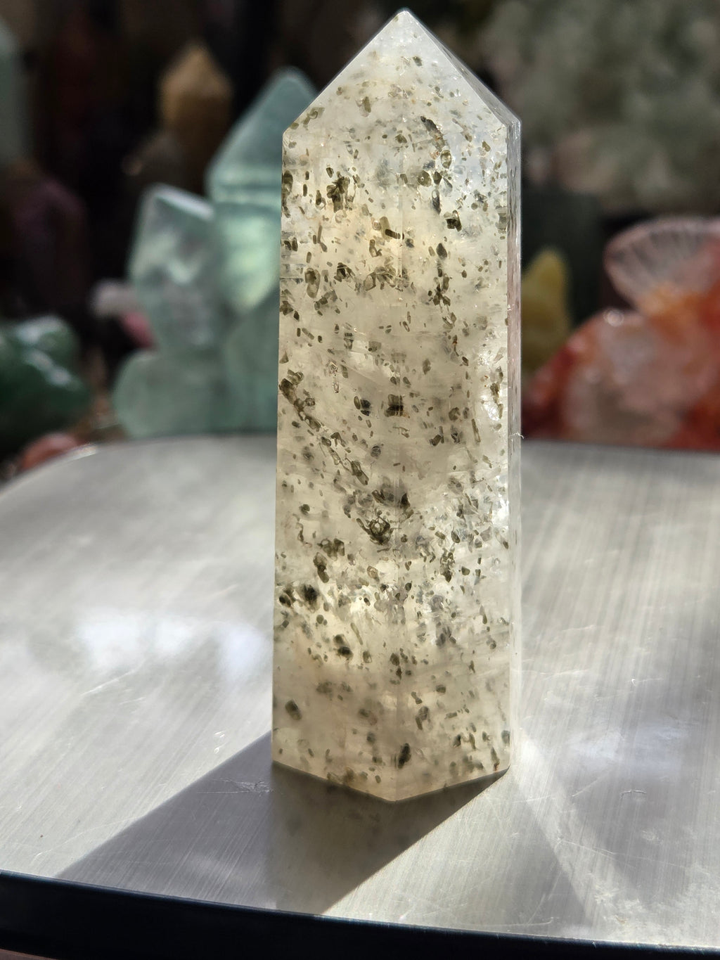 Amazing  Green Mica  in quartz  tower