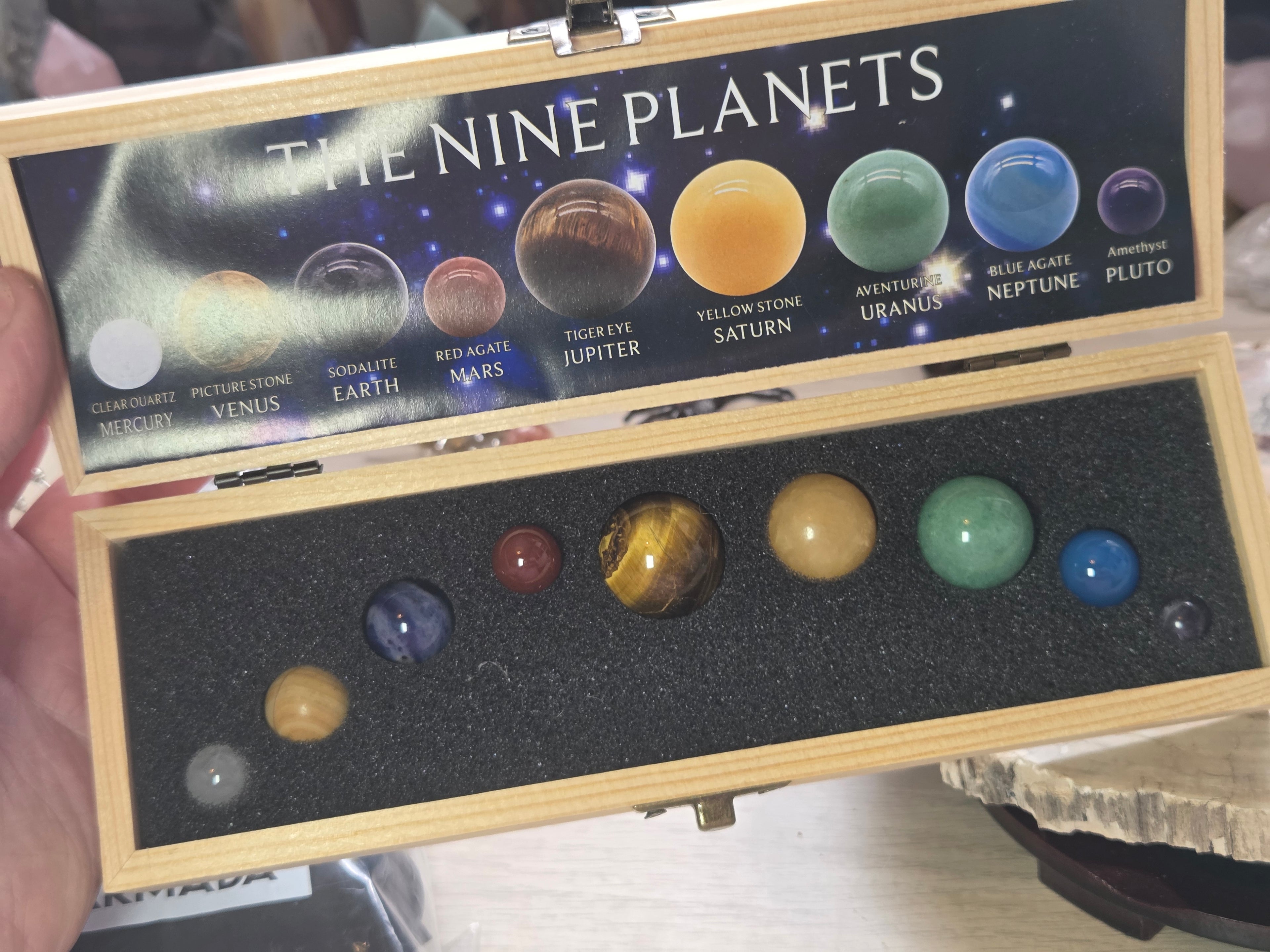 Crystal mini planet set in gift box