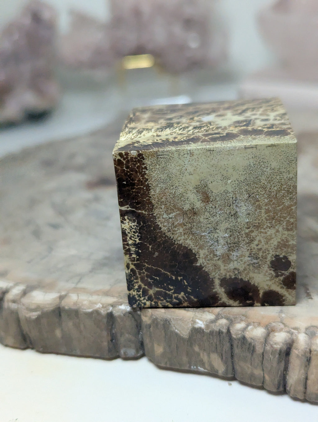 Picture jasper crystal cube