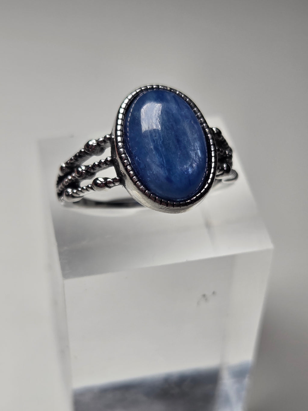 Kyanite crystal adjustable ring