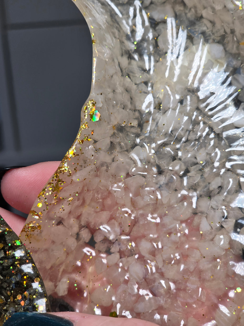 Set of 2 wings one pyrite and other clear quartz bowl