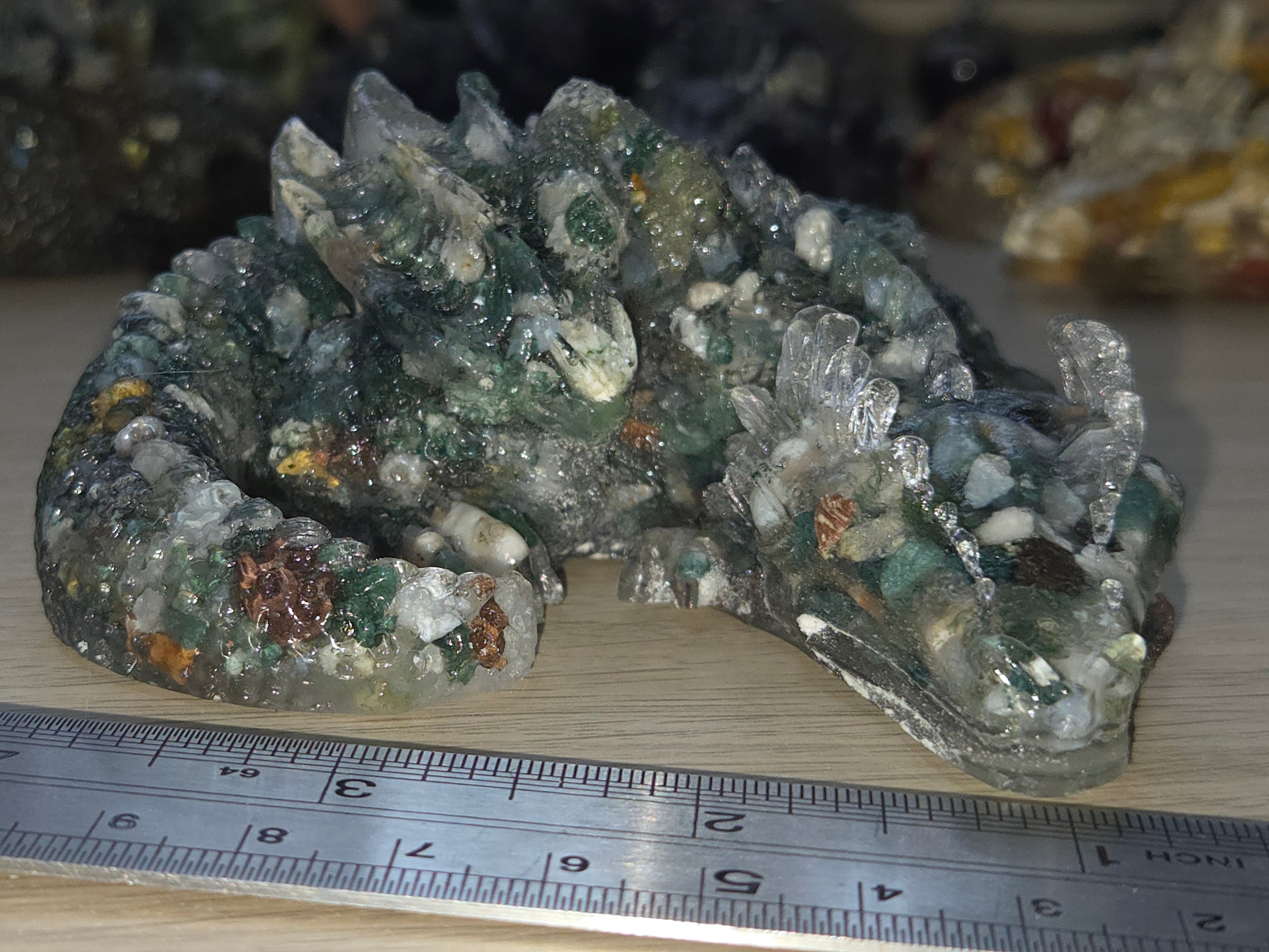 Crystal chip dragon carving