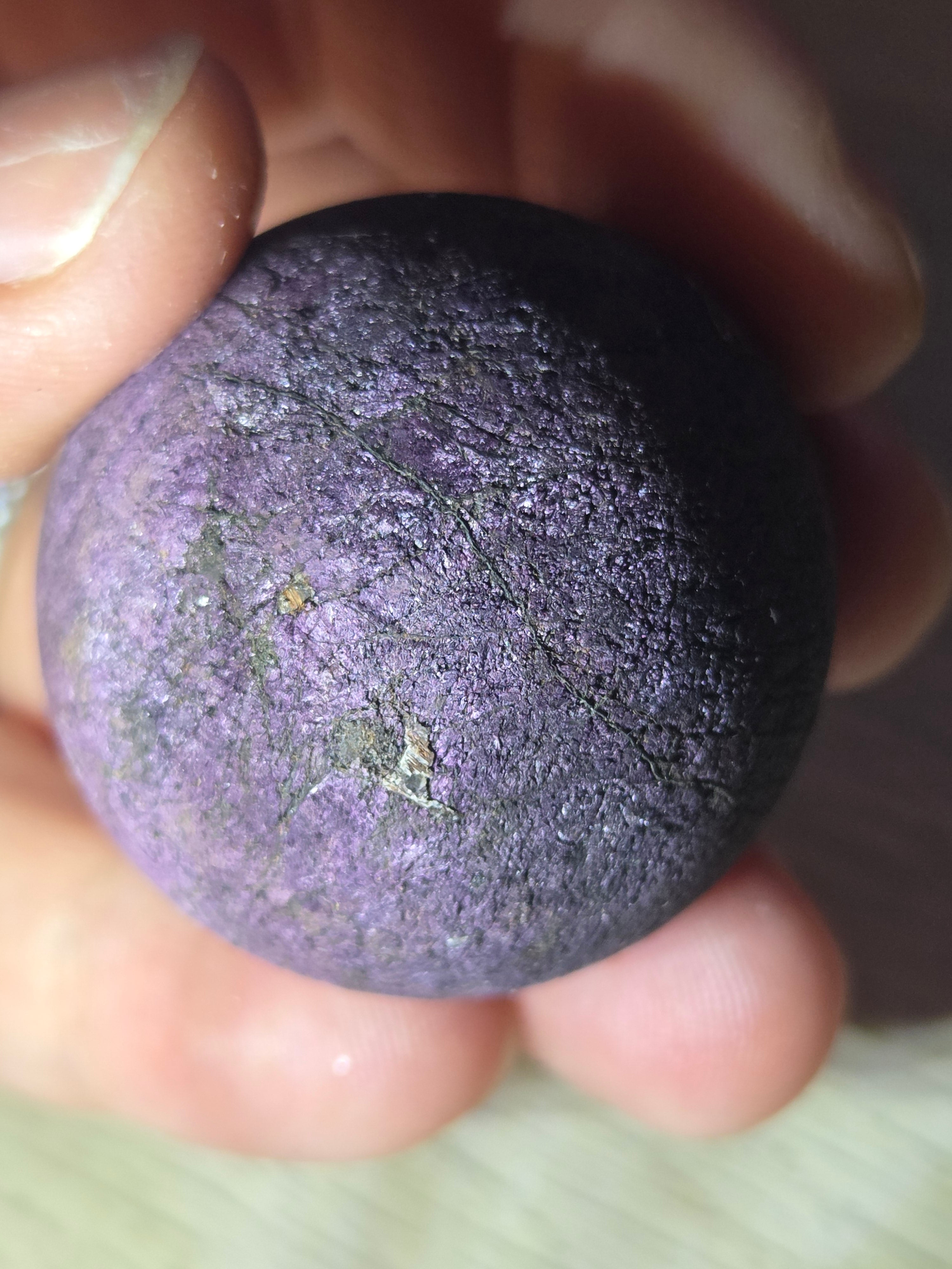 Purperite crystal sphere carving with stand